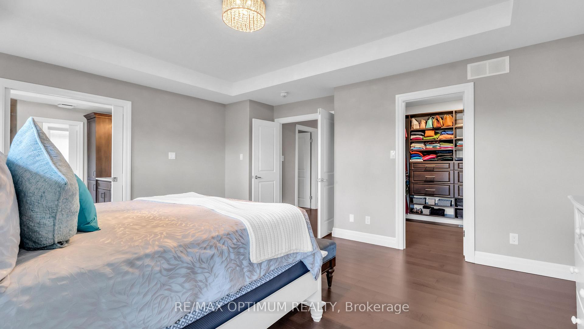 Photo 22 of 829 Copper Ridge Drive, Waterloo, Eastbridge — HOMEH