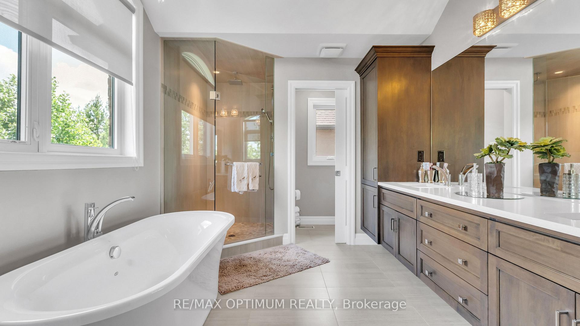 Photo 23 of 829 Copper Ridge Drive, Waterloo, Eastbridge — HOMEH