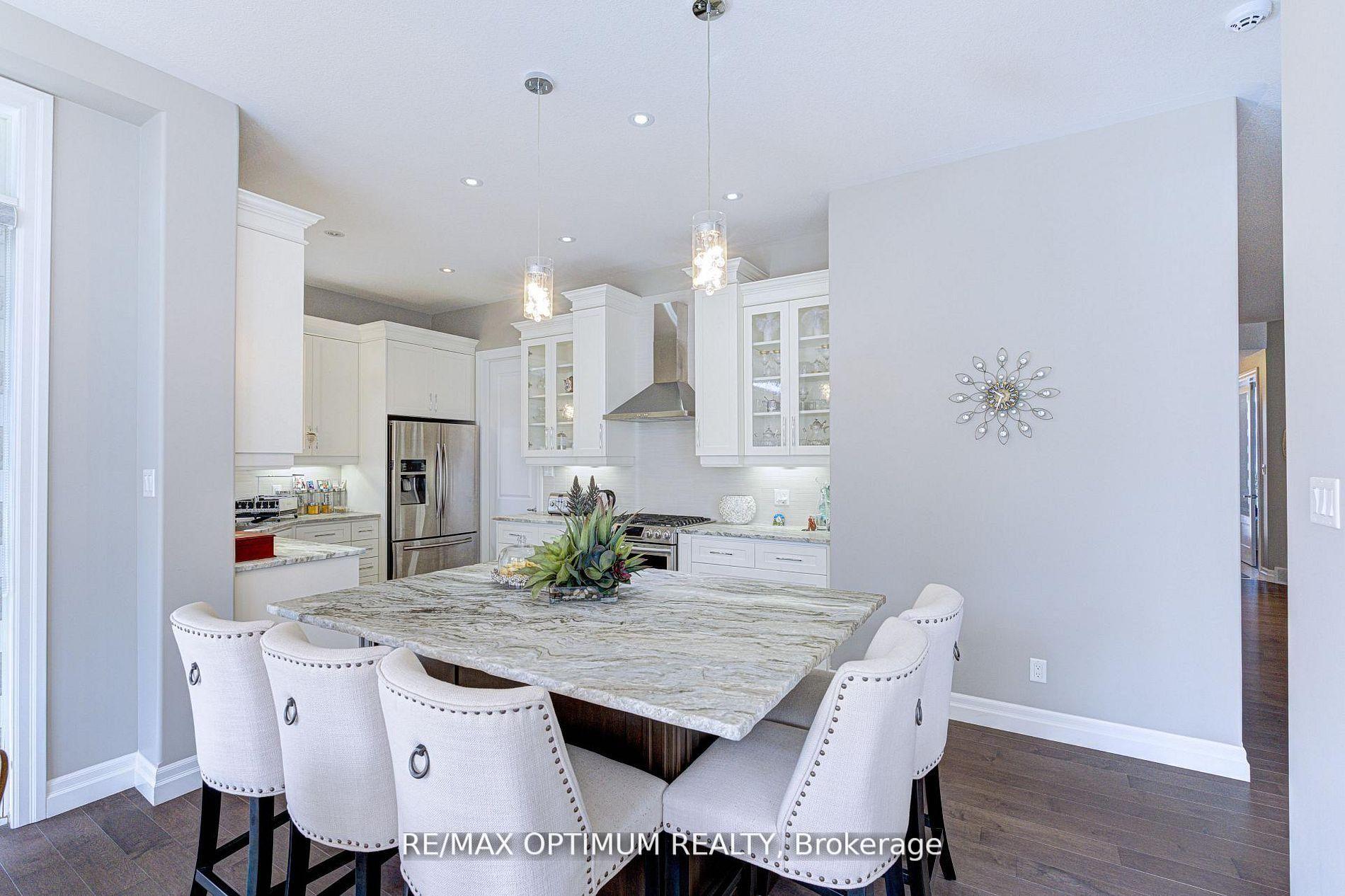 Photo 36 of 829 Copper Ridge Drive, Waterloo, Eastbridge — HOMEH