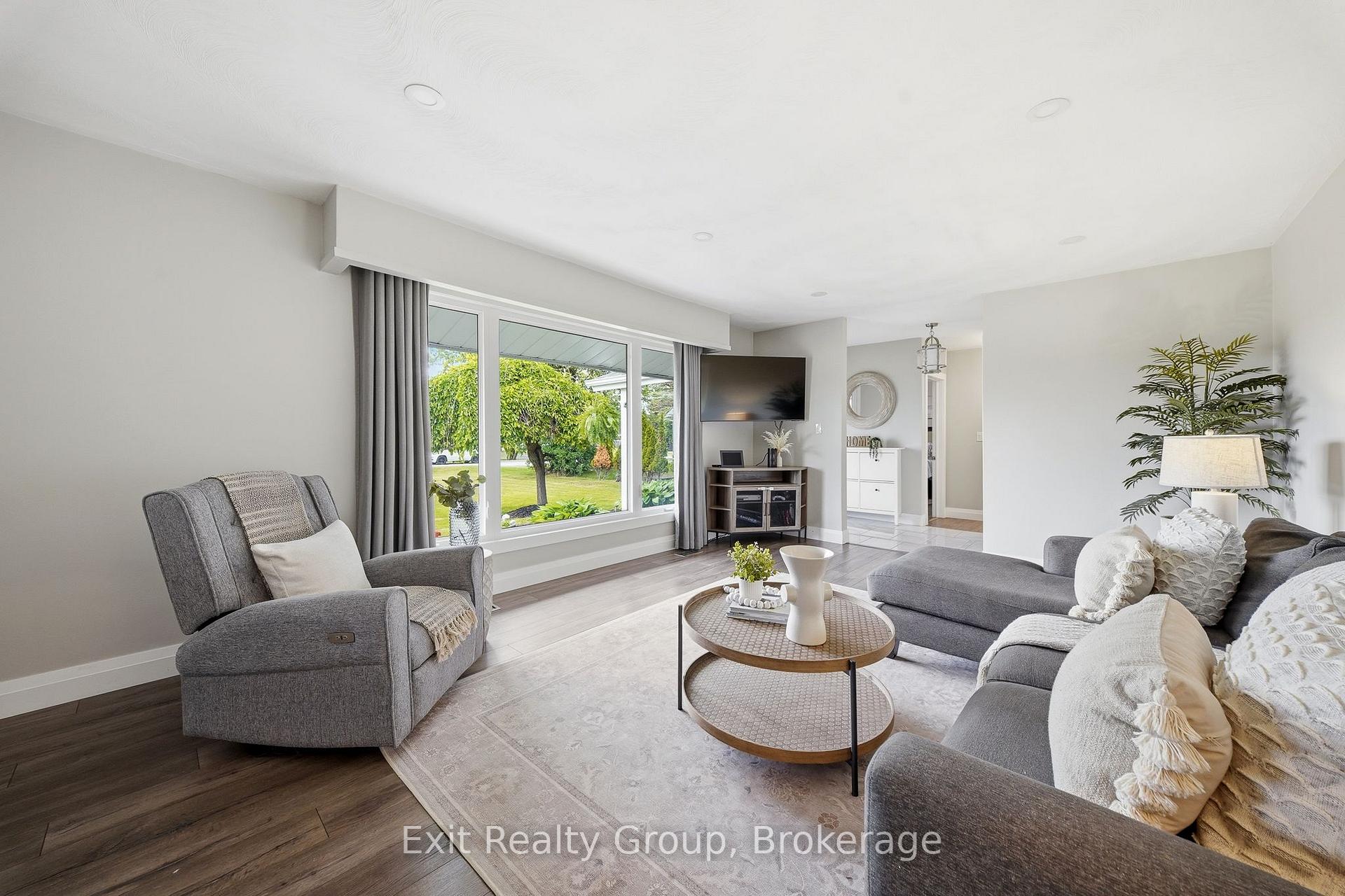 Photo 7 of 710 Harmony Road, Belleville, Thurlow Ward — HOMEH