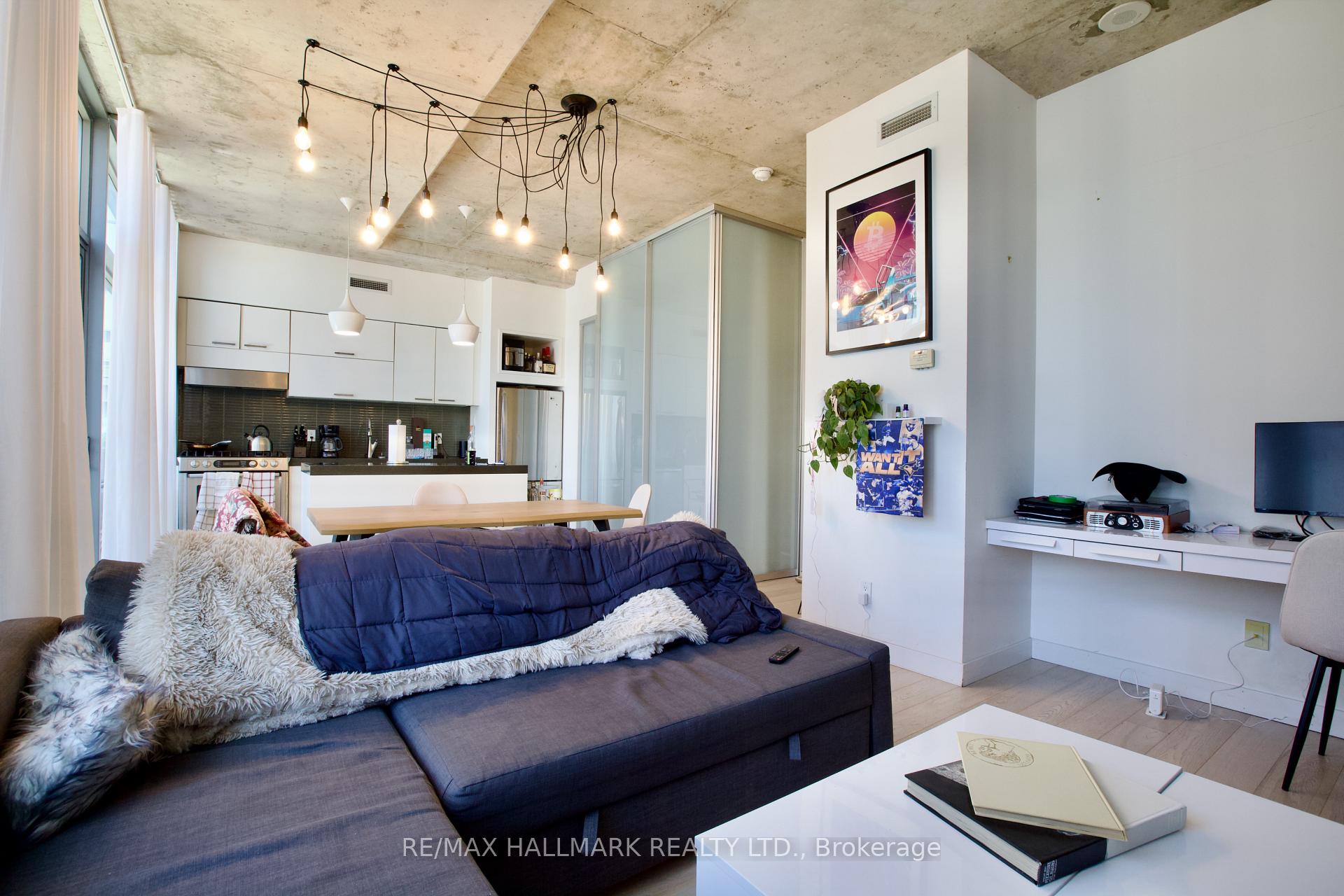 Photo 6 of Unit 1010, 55 Stewart Street, Toronto, Waterfront Communities — HOMEH