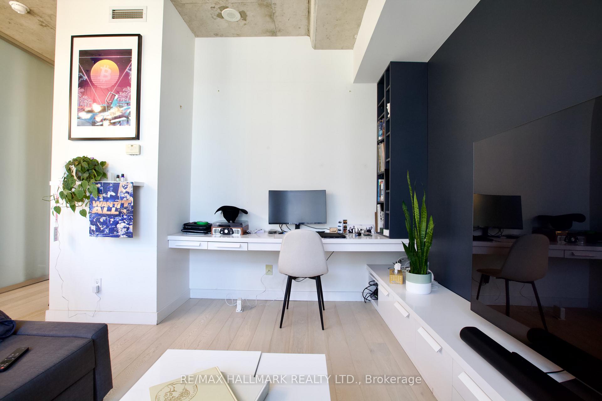 Photo 7 of Unit 1010, 55 Stewart Street, Toronto, Waterfront Communities — HOMEH