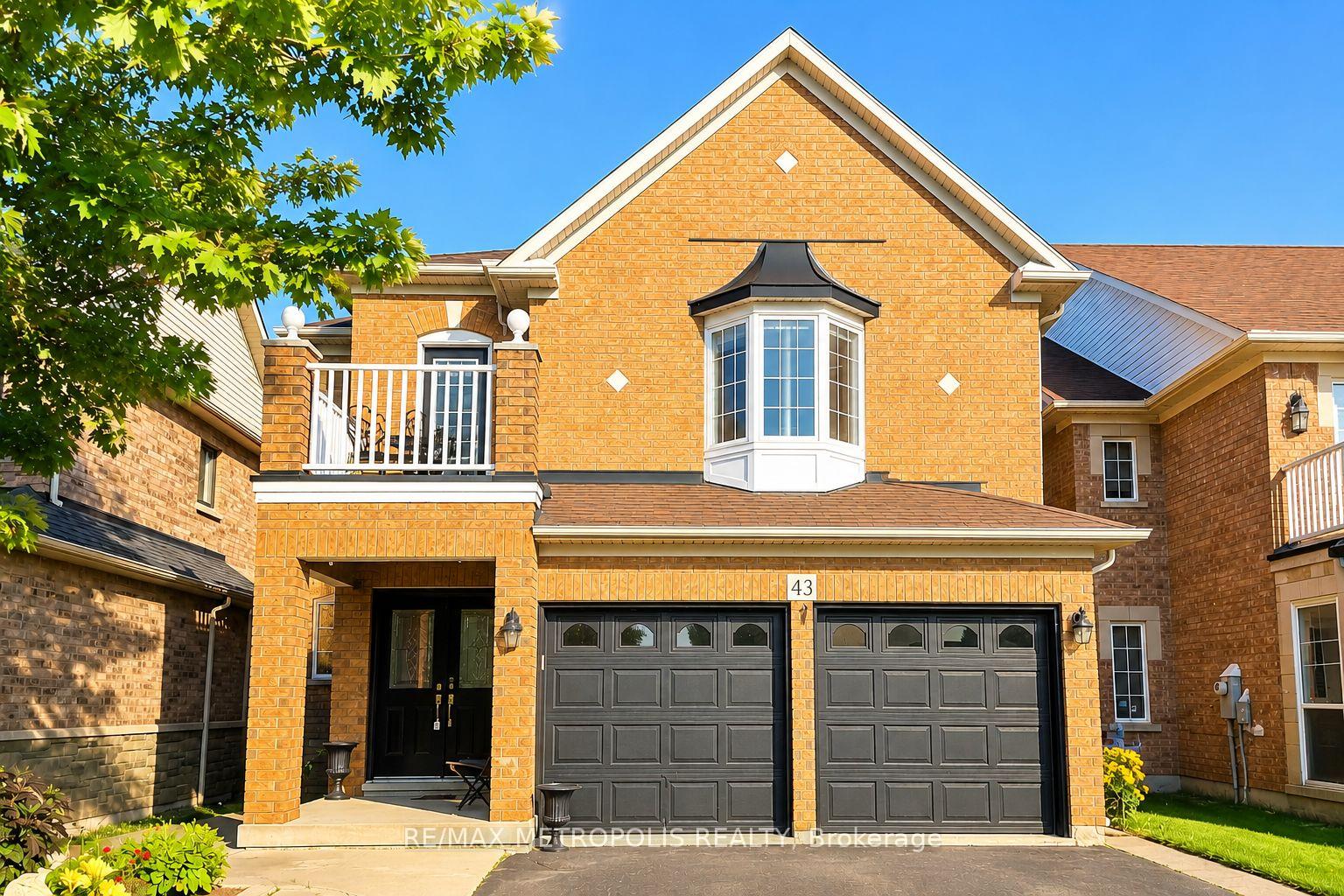 Front of 43 El Camino Way