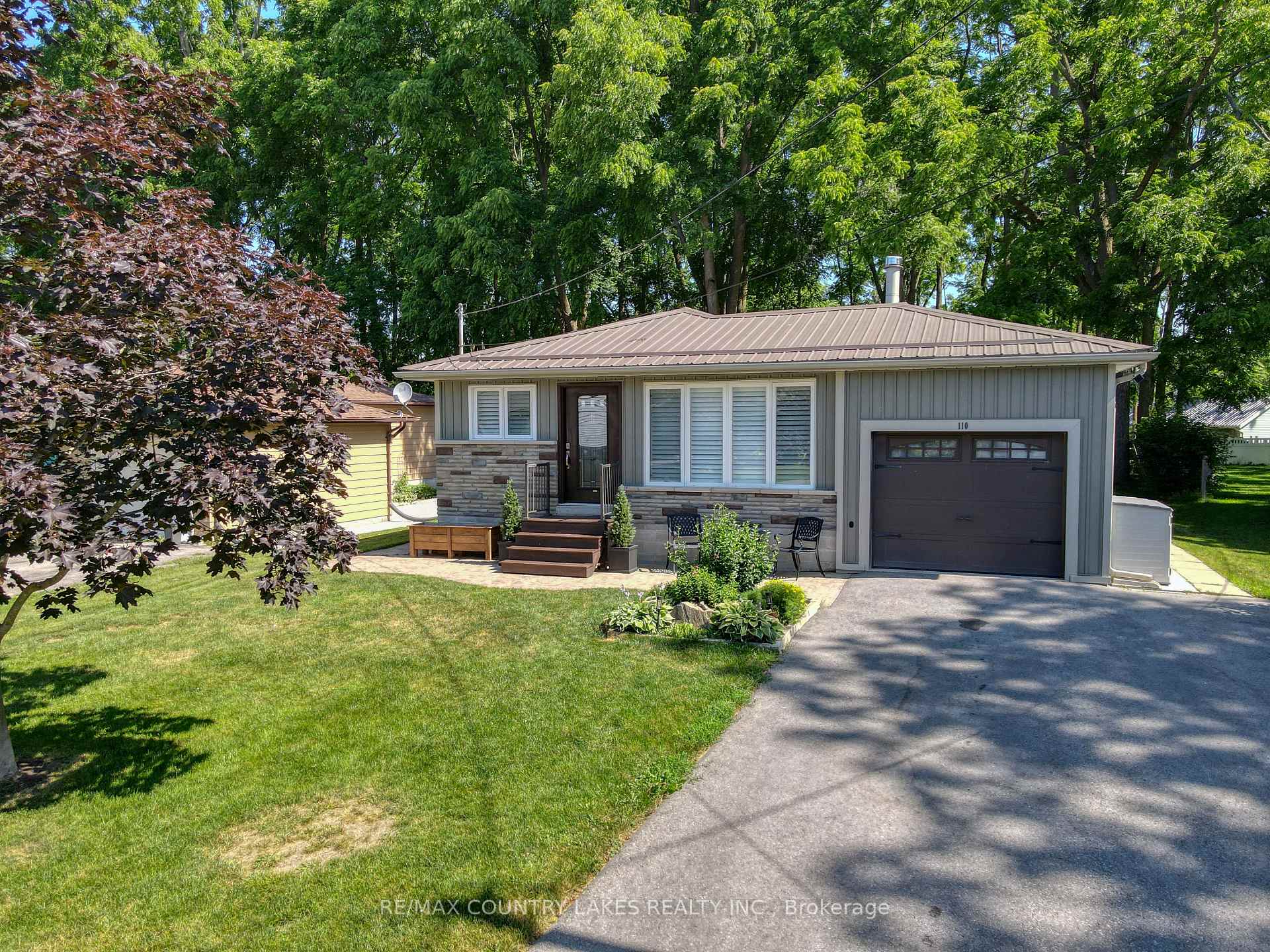Photo 3 of 110 Seventh Street, Brock, Beaverton — HOMEH