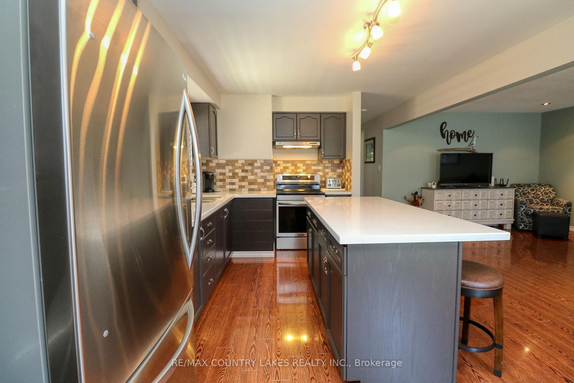 Photo 5 of 110 Seventh Street, Brock, Beaverton — HOMEH