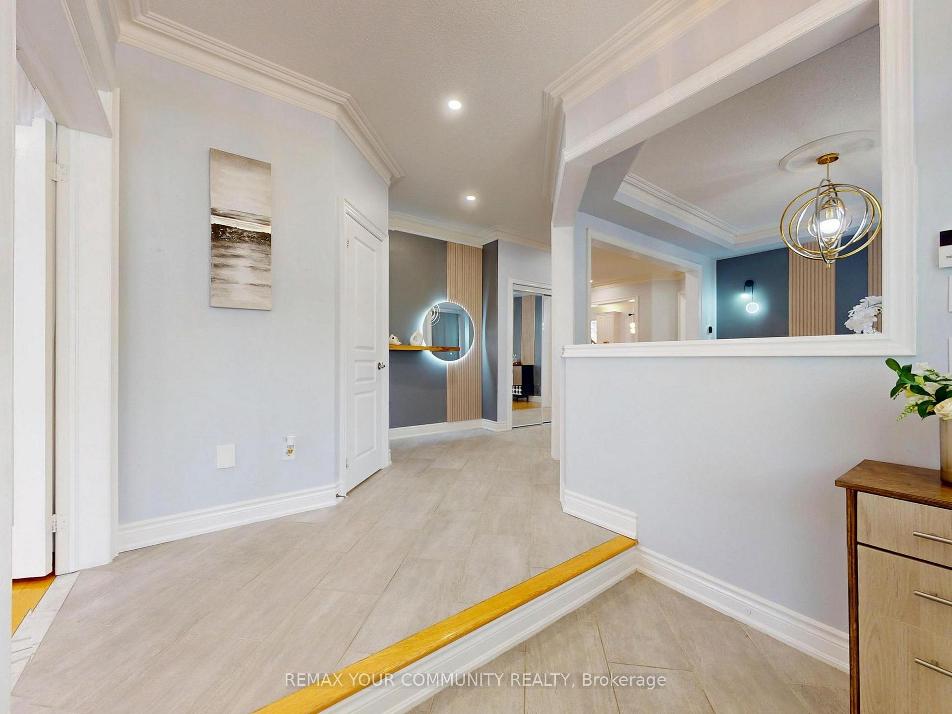 Photo 14 of 507 Autumn Hill Boulevard, Vaughan, Patterson — HOMEH