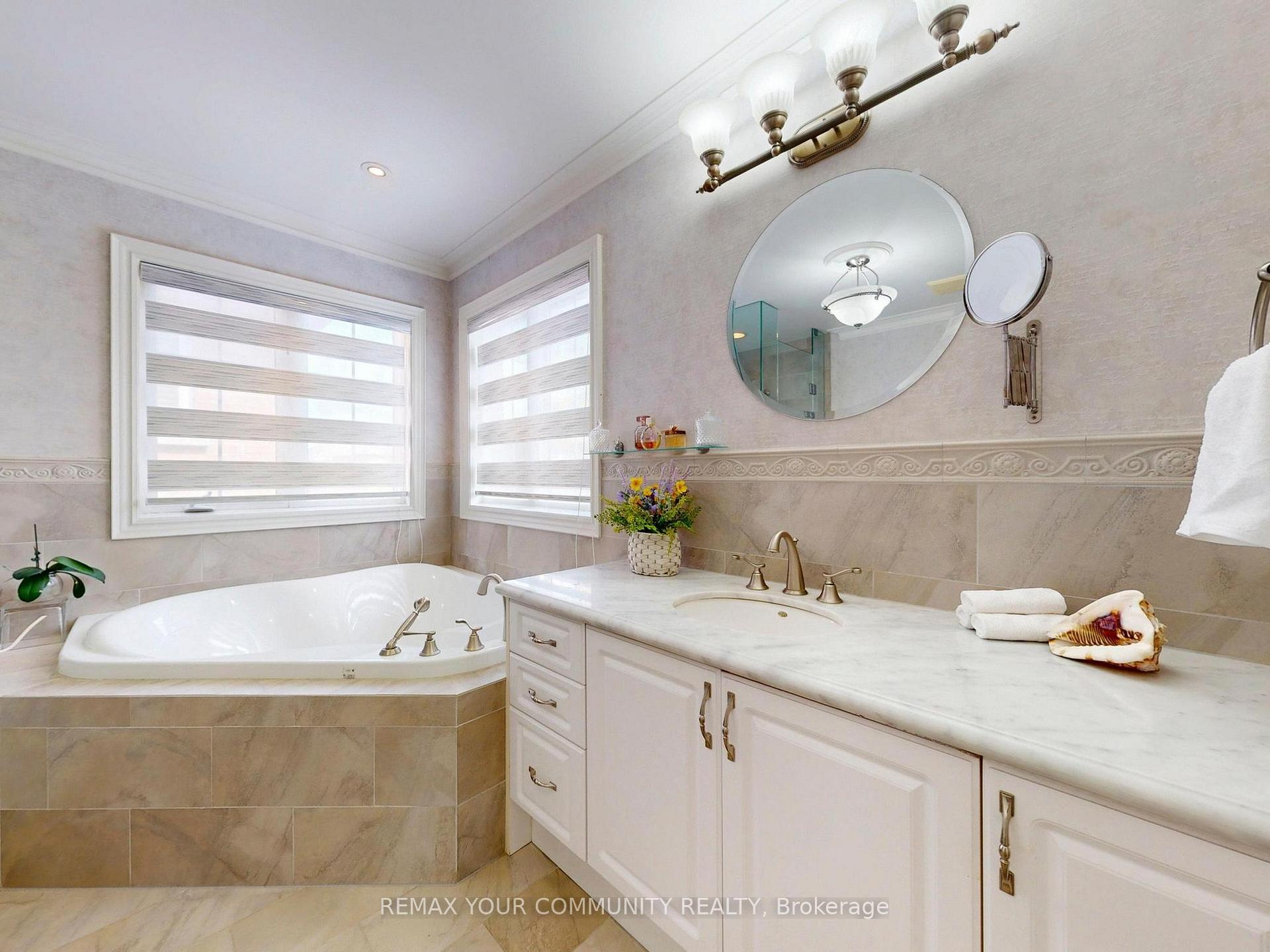 Photo 20 of 507 Autumn Hill Boulevard, Vaughan, Patterson — HOMEH
