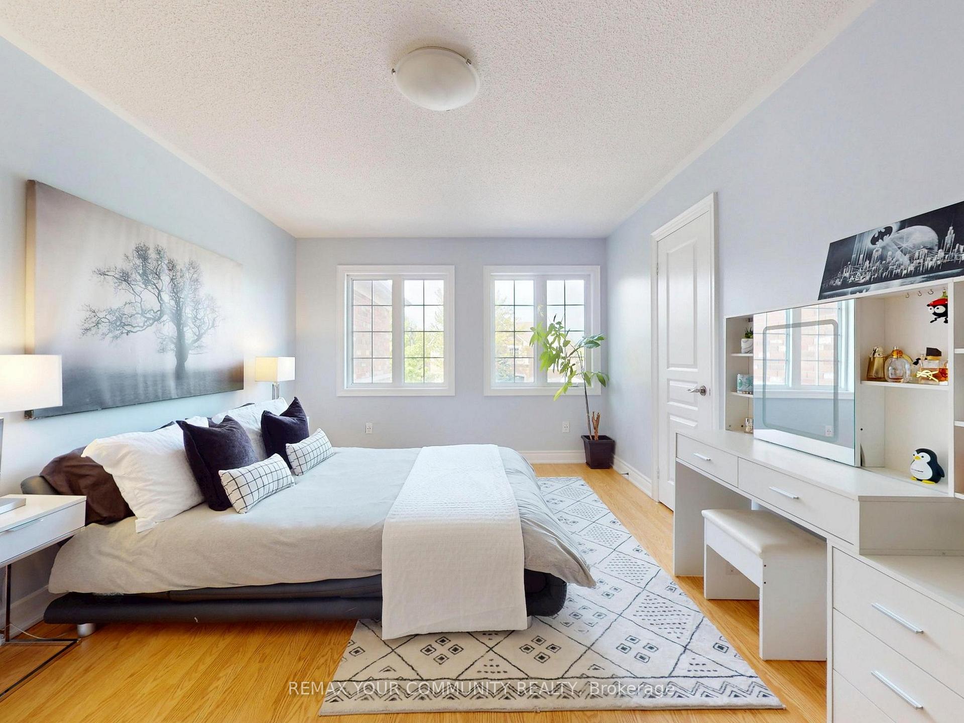 Photo 22 of 507 Autumn Hill Boulevard, Vaughan, Patterson — HOMEH