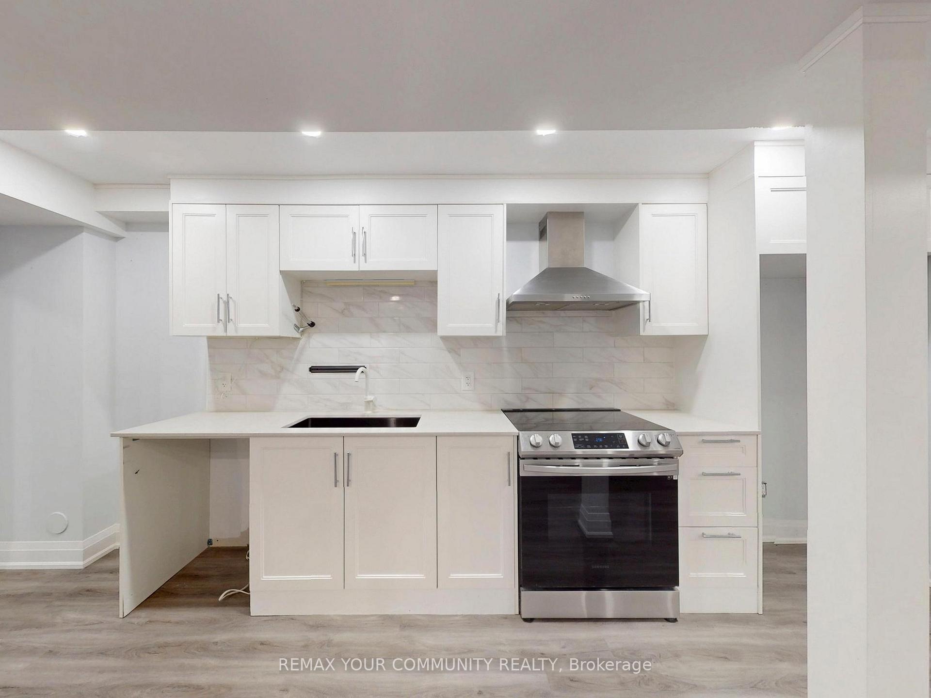 Photo 32 of 507 Autumn Hill Boulevard, Vaughan, Patterson — HOMEH