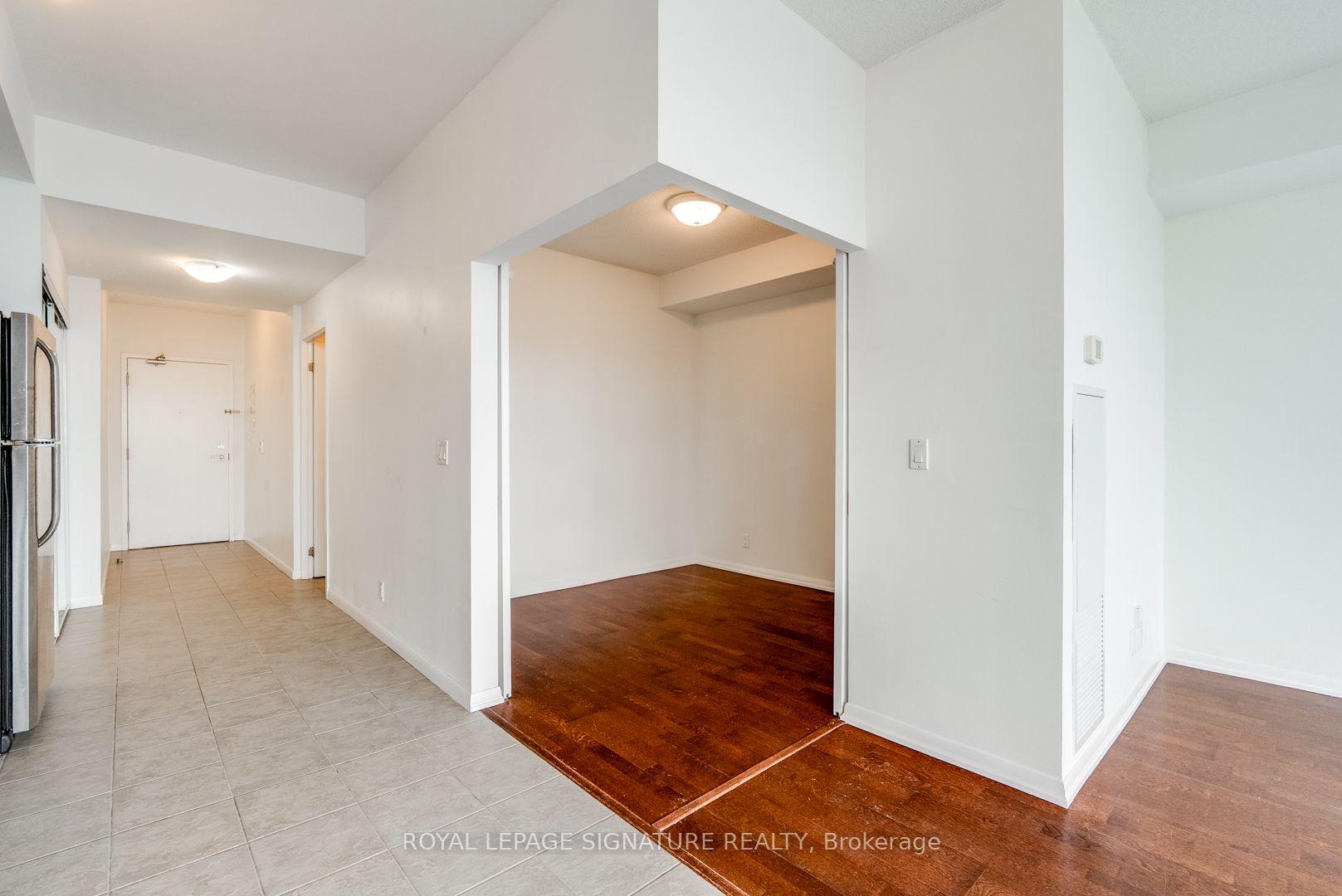 Photo 4 of Unit 2501, 832 Bay Street, Toronto, Bay Street Corridor — HOMEH