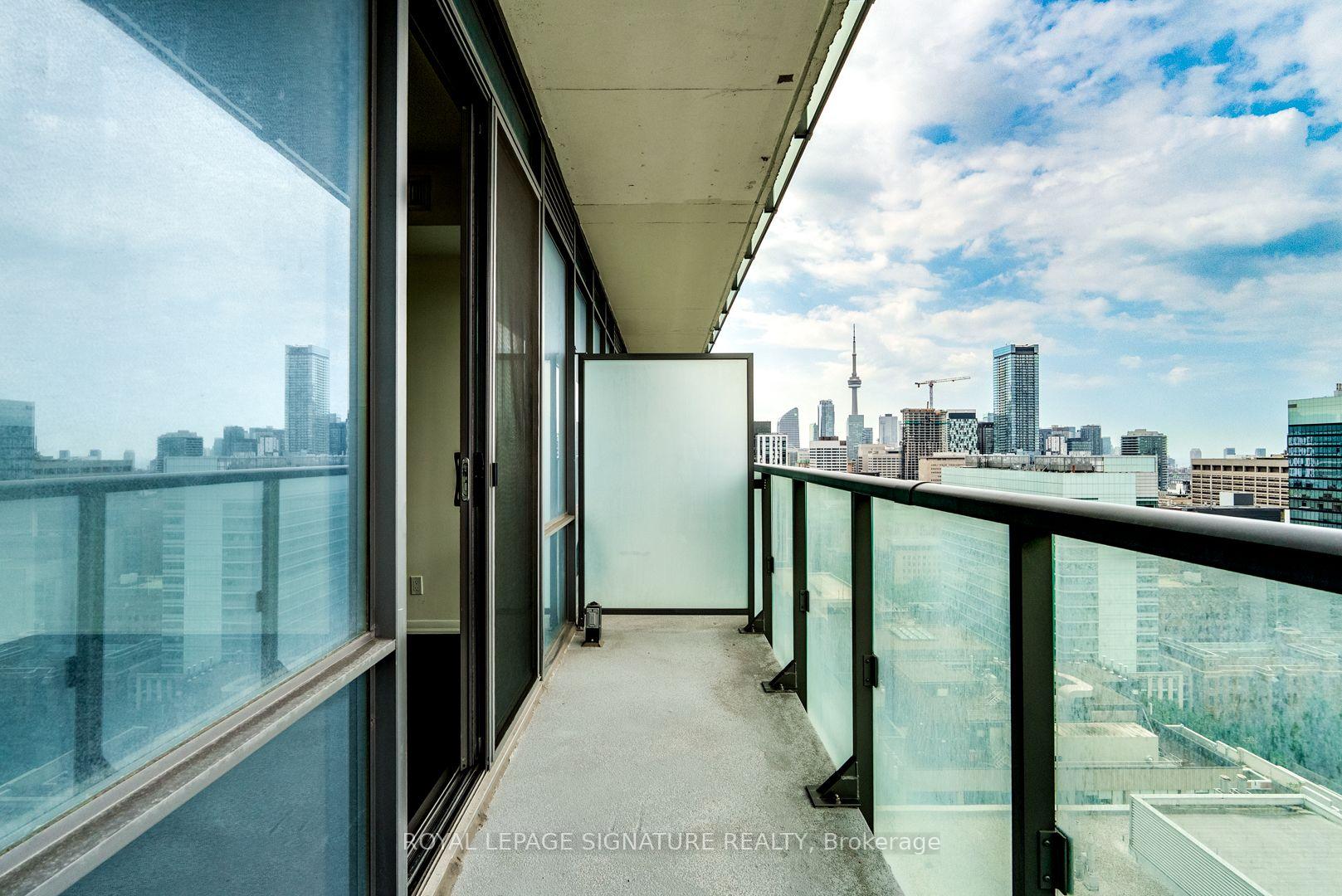 Photo 8 of Unit 2501, 832 Bay Street, Toronto, Bay Street Corridor — HOMEH