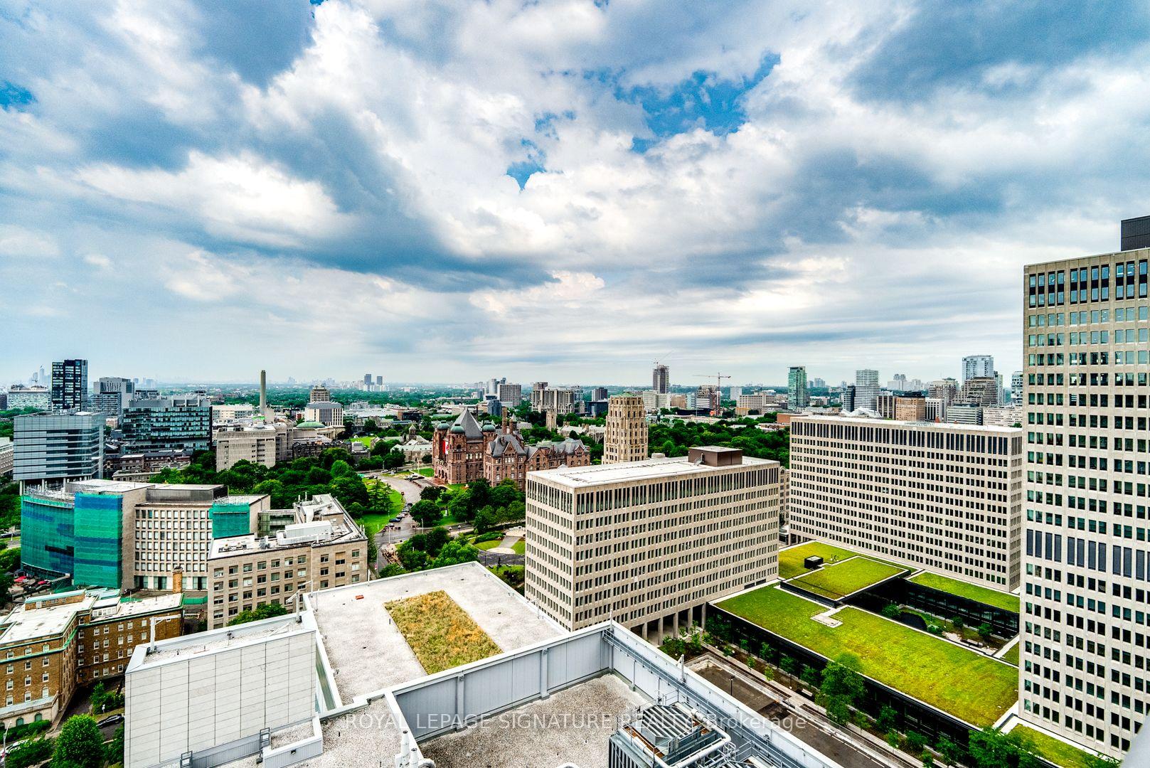 Photo 11 of Unit 2501, 832 Bay Street, Toronto, Bay Street Corridor — HOMEH