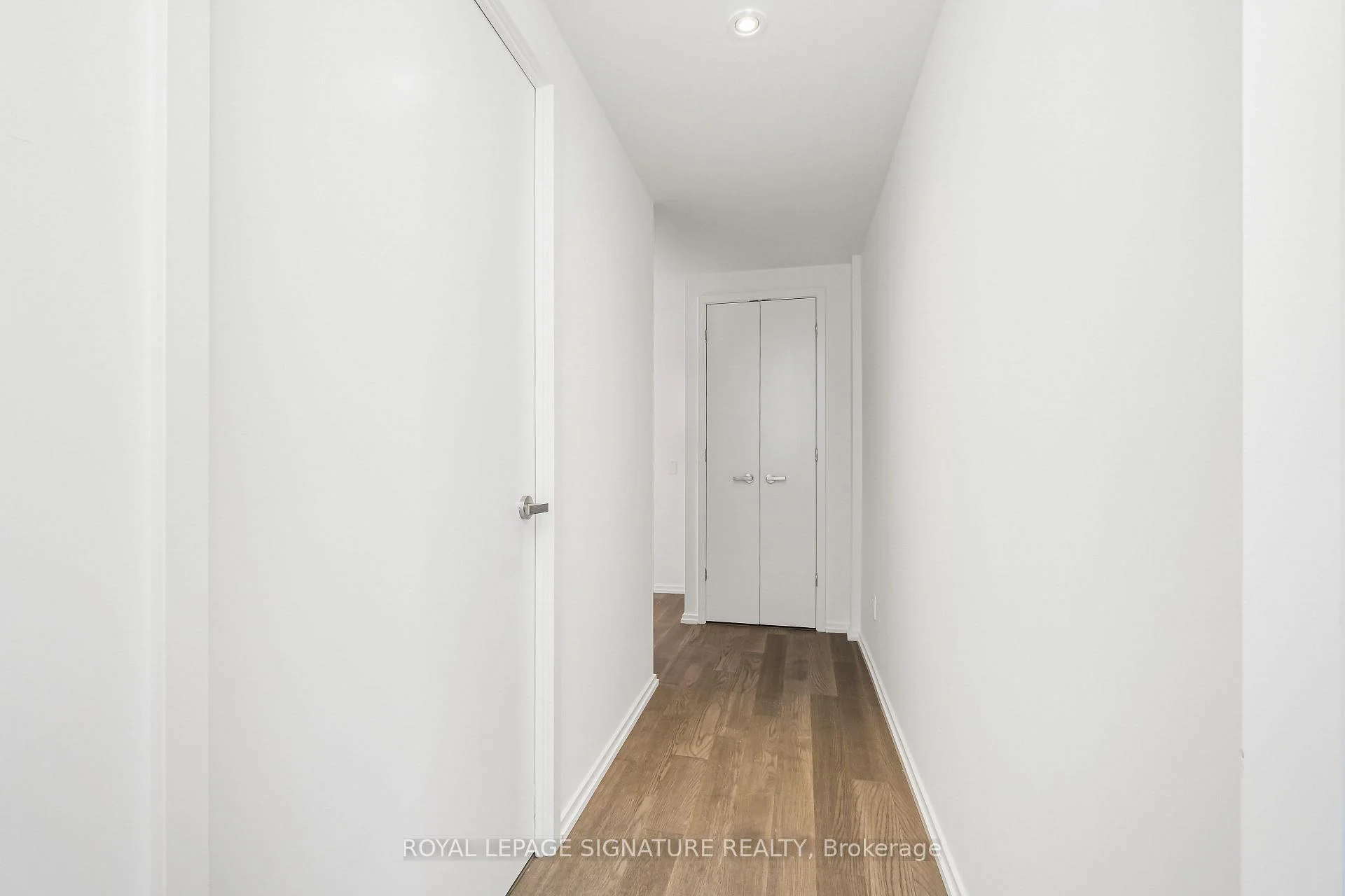 Photo 4 of Unit 2811, 5 Soudan Avenue, Toronto, Mount Pleasant West — HOMEH