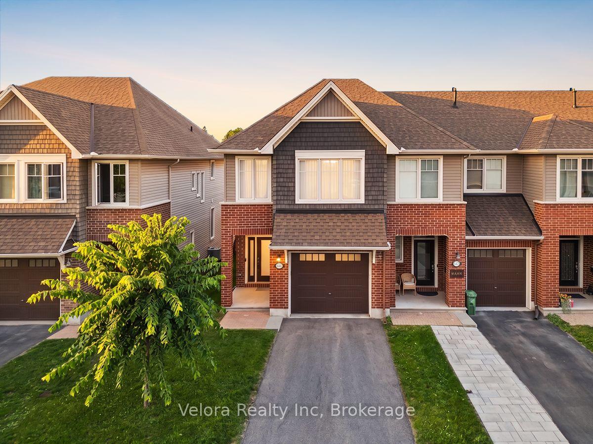 Photo 2 of 644 Vivera Place, Ottawa, Stittsville (North) — HOMEH