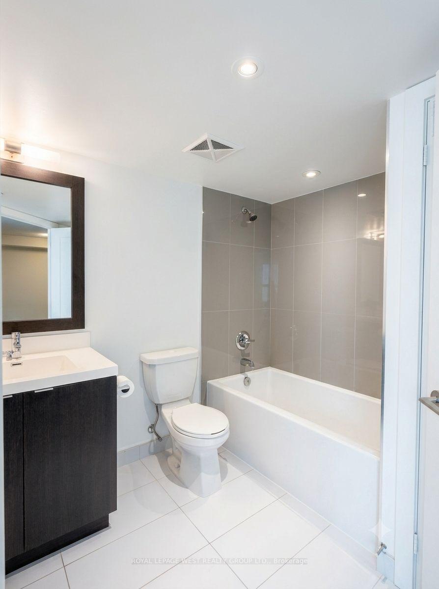 Photo 8 of Unit 2903, 7 Mabelle Avenue, Etobicoke, Islington-City Centre West — HOMEH