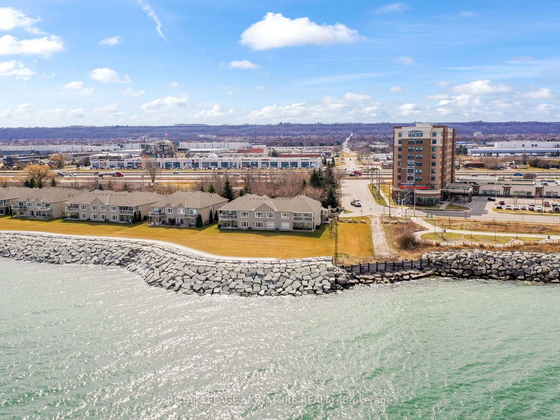 Photo 46 of Unit 2, 484 Millen Road, Hamilton, Stoney Creek — HOMEH