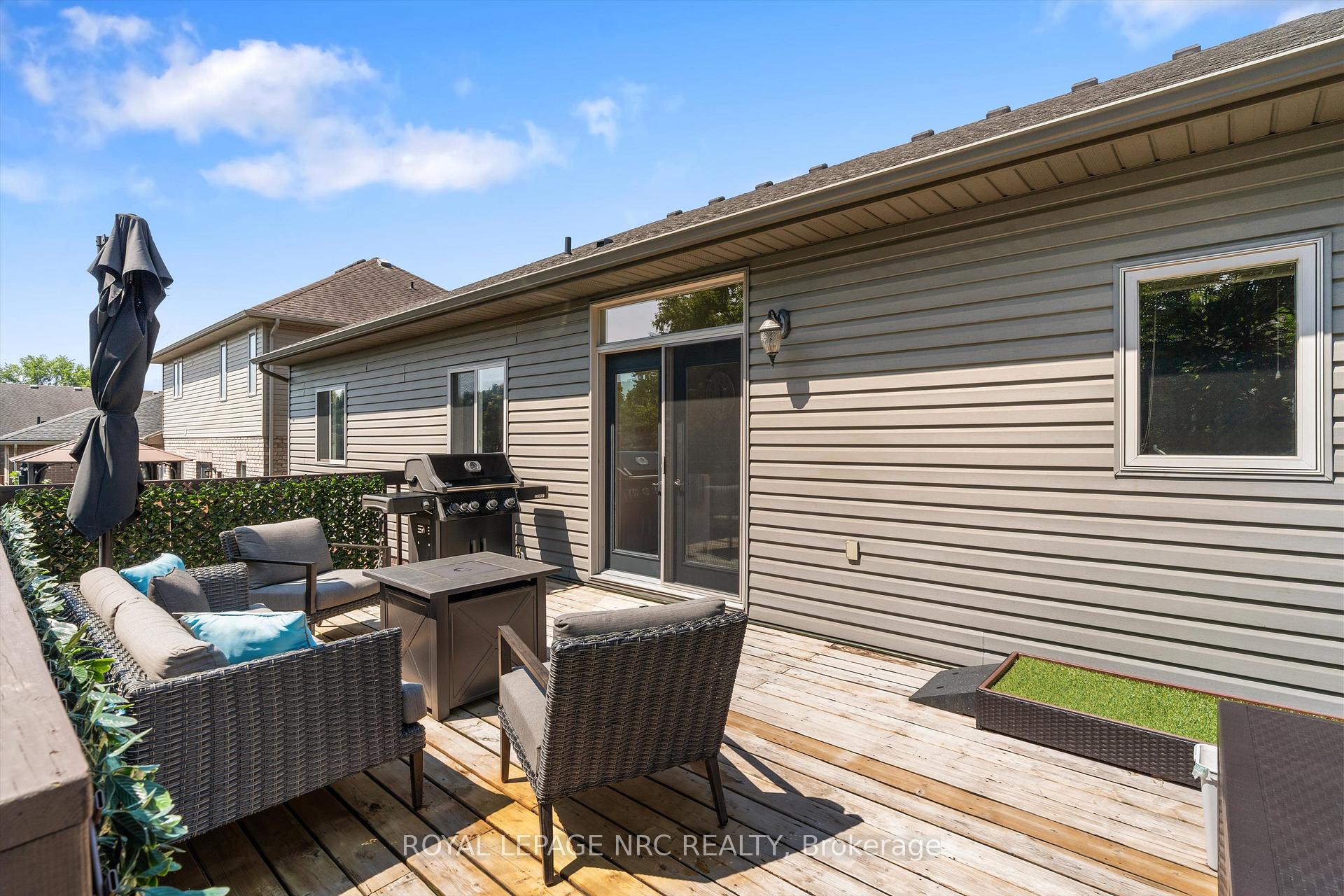 Photo 43 of 108 Michael Drive, Welland, N. Welland — HOMEH
