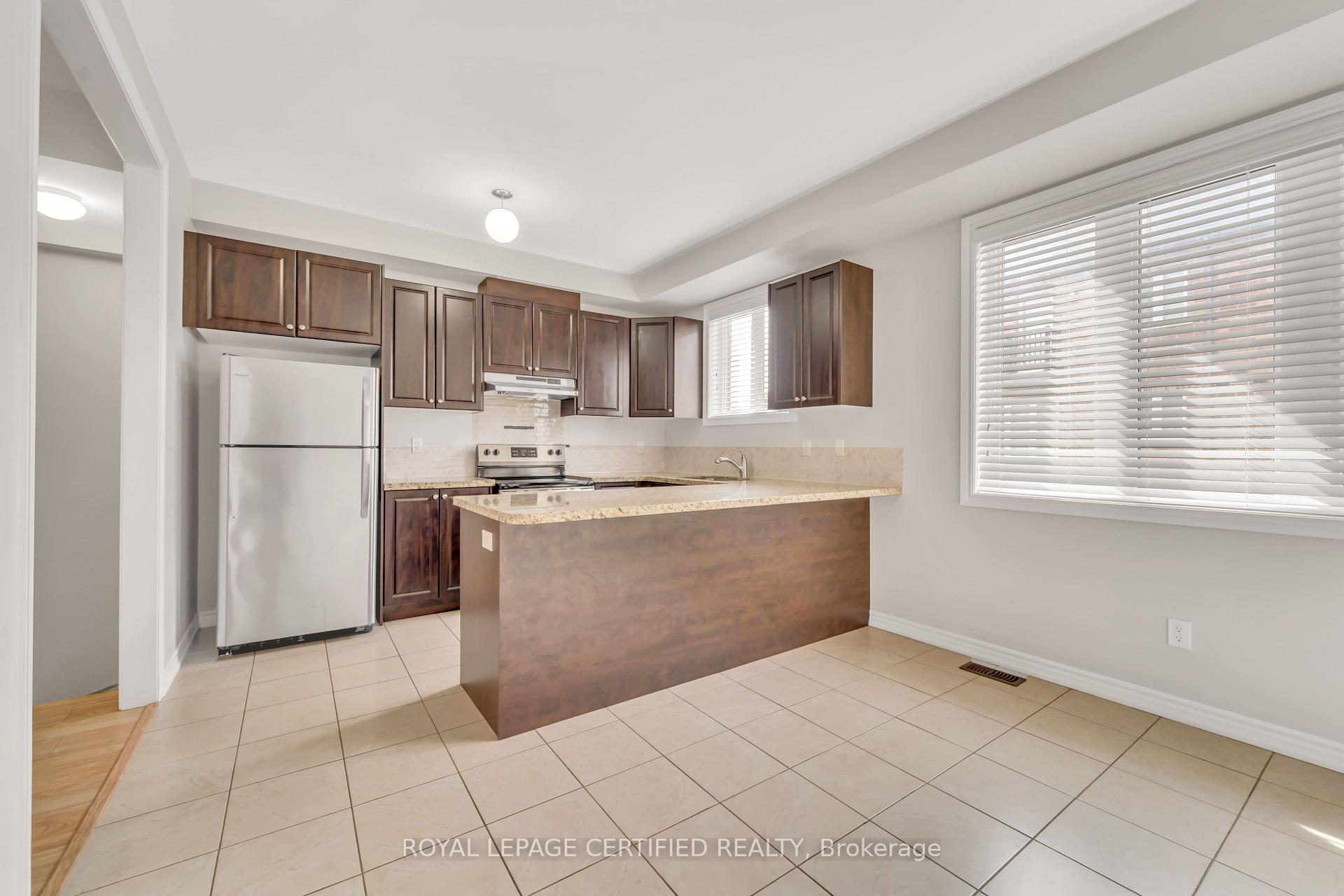 Photo 1 of 13 Shiff Crescent, Brampton, Heart Lake East — HOMEH