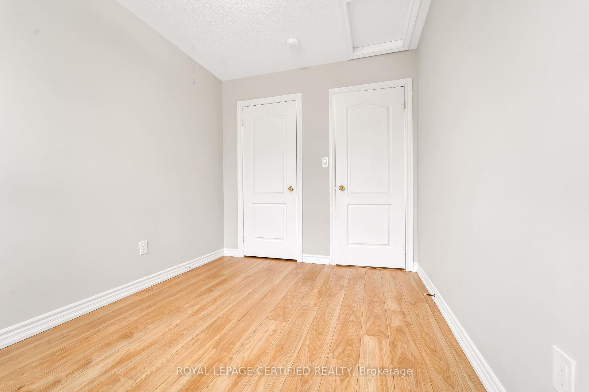 Photo 12 of 13 Shiff Crescent, Brampton, Heart Lake East — HOMEH