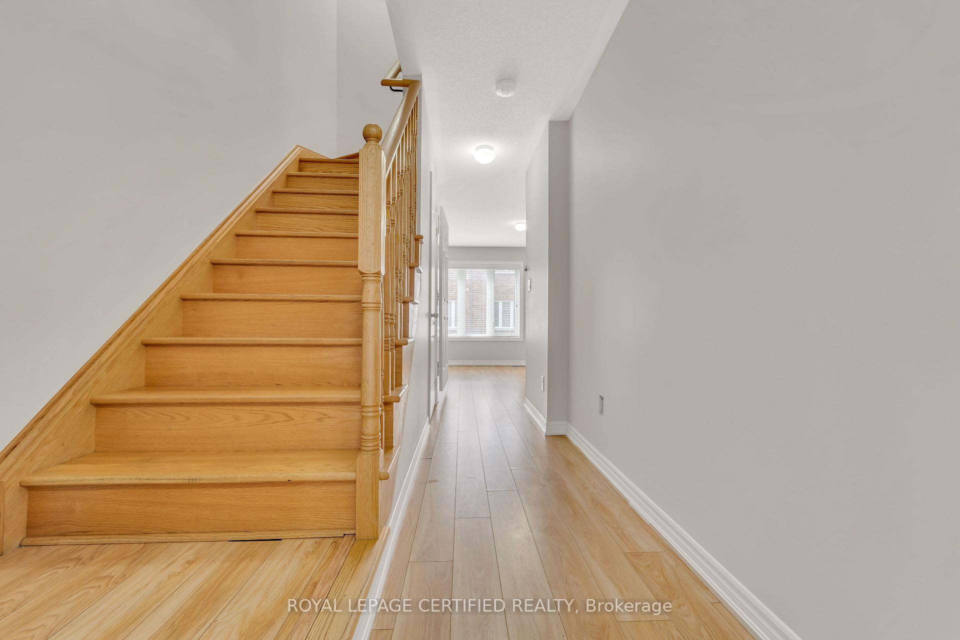 Photo 15 of 13 Shiff Crescent, Brampton, Heart Lake East — HOMEH