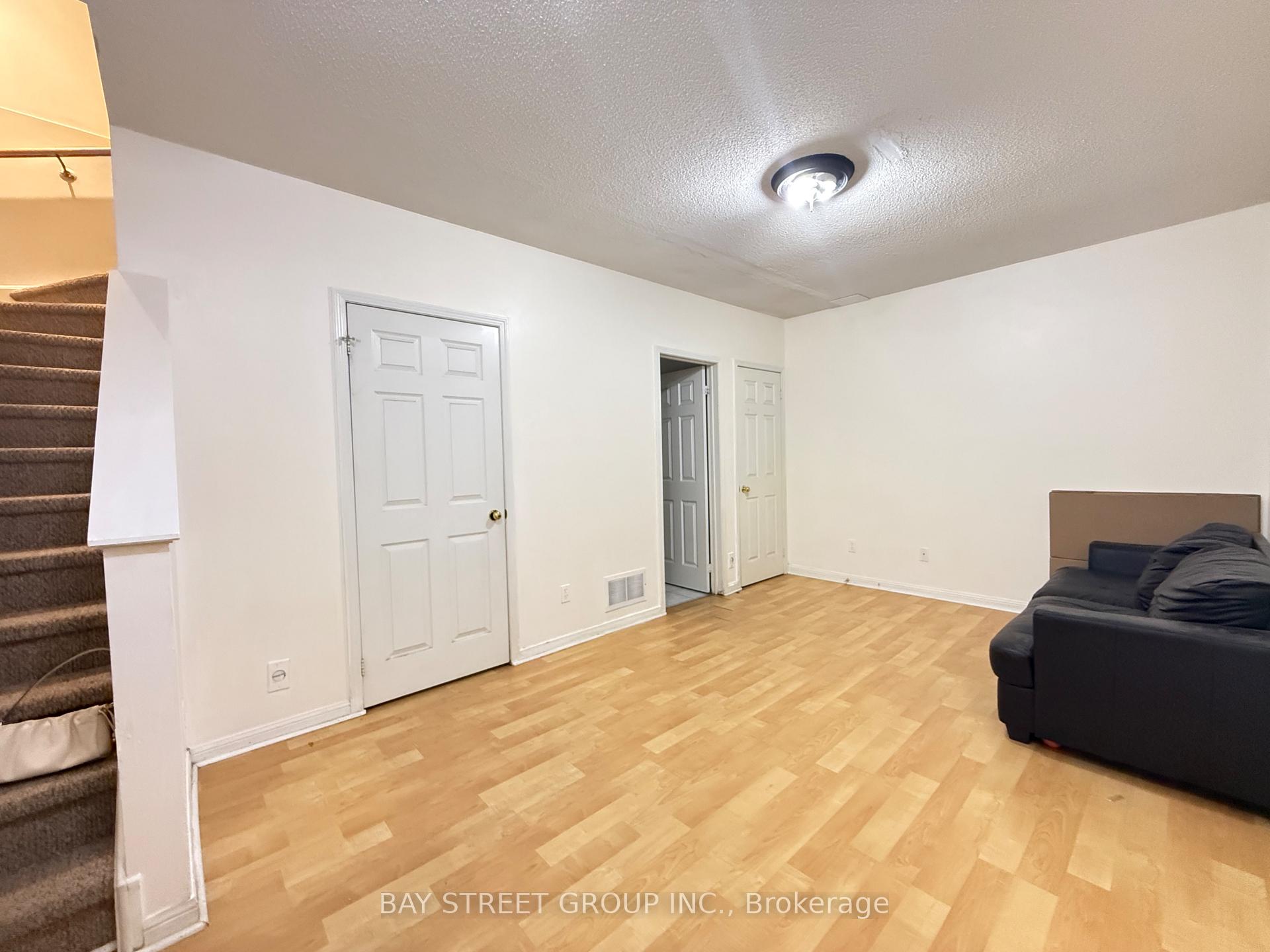 Photo 24 of Unit 16, 20 St Moritz Way, Markham, Unionville — HOMEH