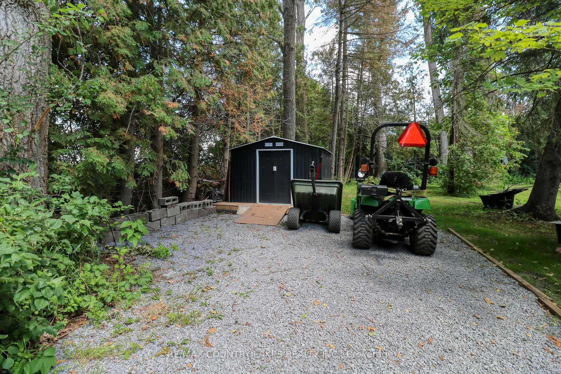 Photo 25 of 1365 Concession Road 9, Brock, Beaverton — HOMEH
