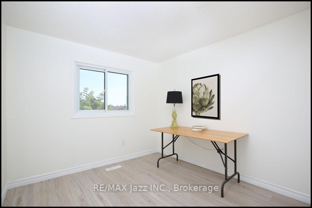 Photo 13 of Unit 90, 611 Galahad Drive, Oshawa, Eastdale — HOMEH