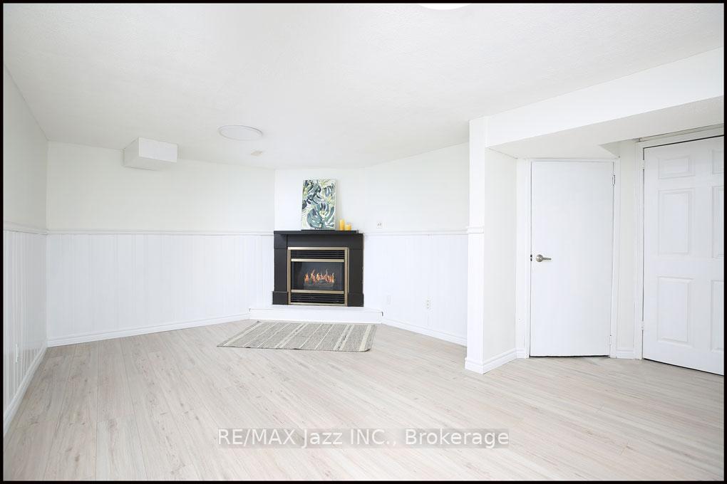 Photo 14 of Unit 90, 611 Galahad Drive, Oshawa, Eastdale — HOMEH