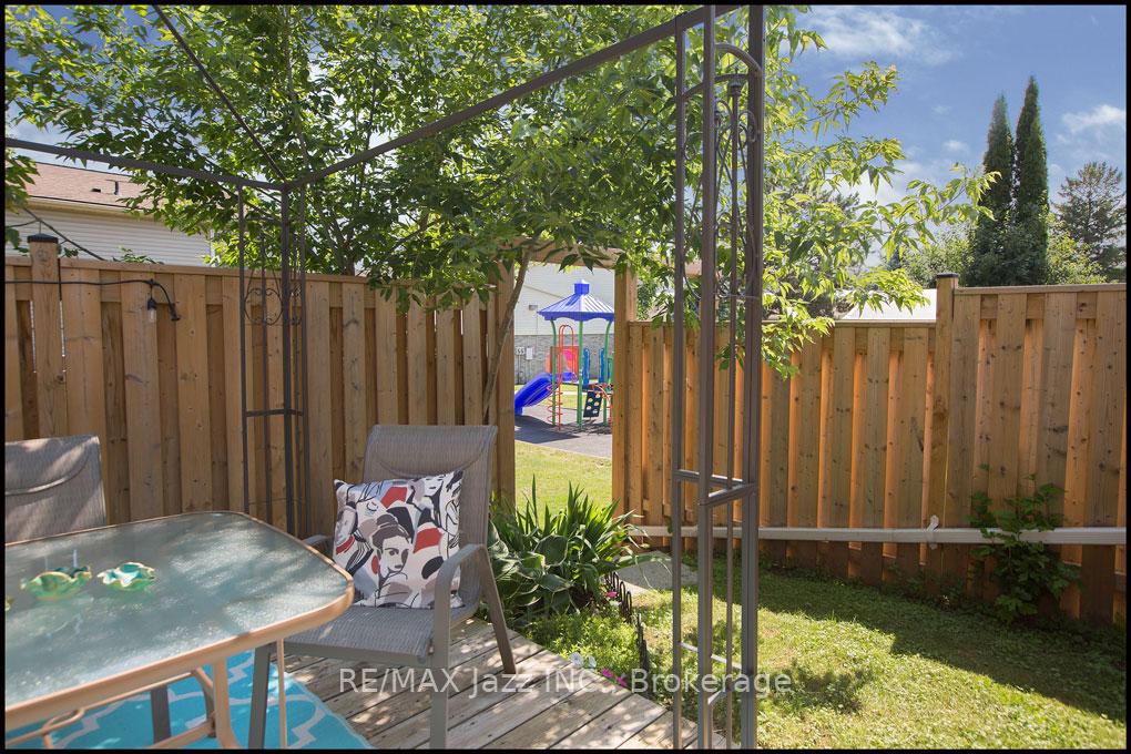 Photo 18 of Unit 90, 611 Galahad Drive, Oshawa, Eastdale — HOMEH