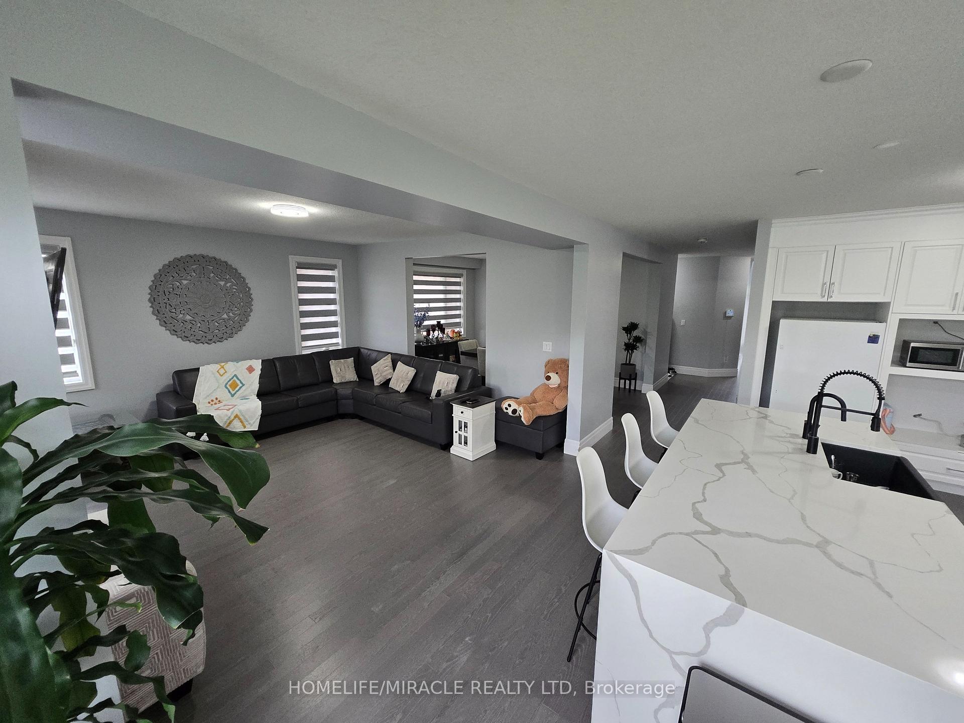 Photo 13 of 172 Freure Drive, Cambridge, Blair Road — HOMEH
