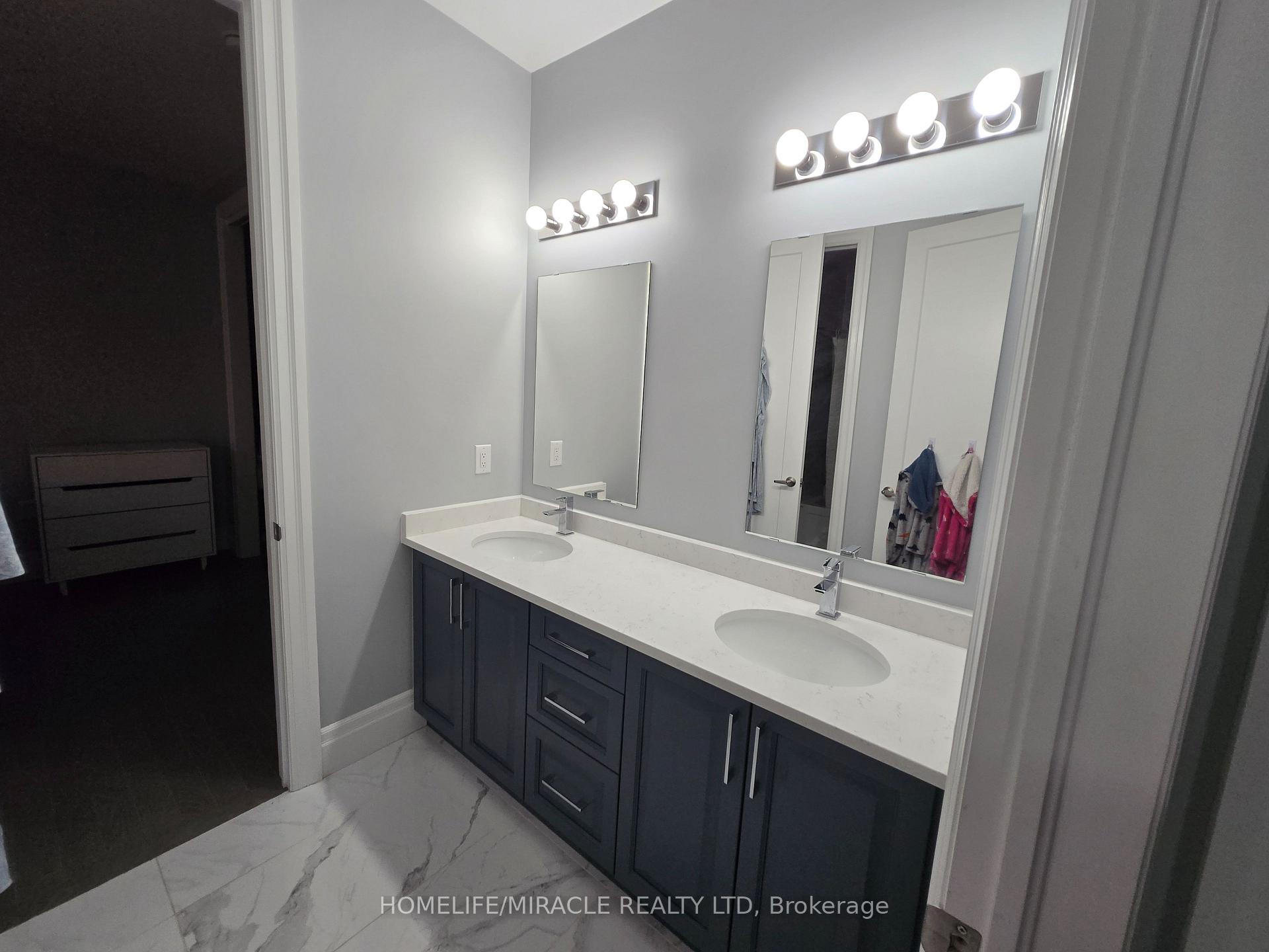 Photo 39 of 172 Freure Drive, Cambridge, Blair Road — HOMEH