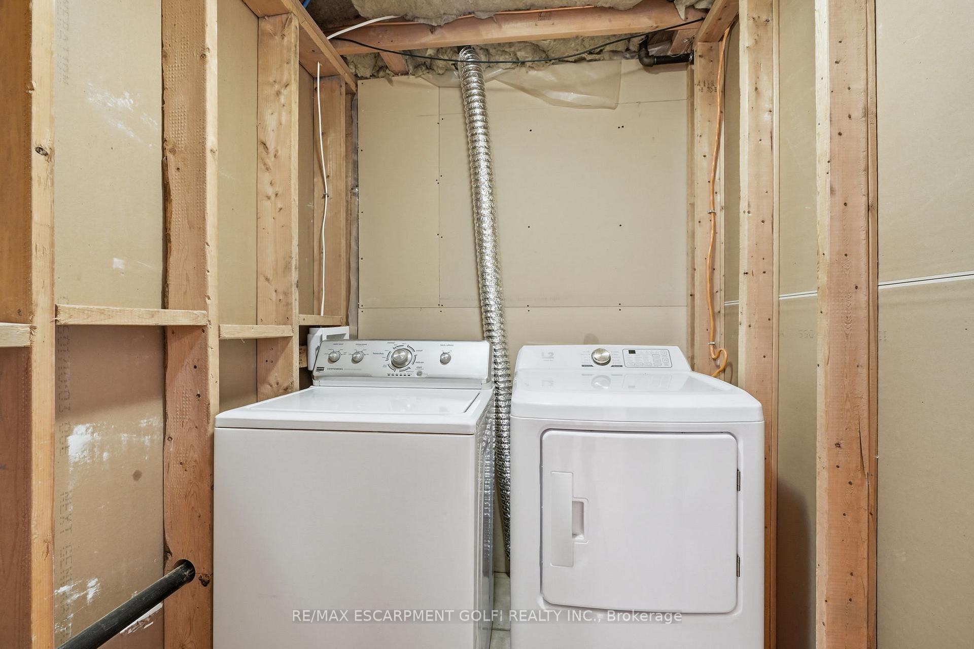 Photo 13 of Unit Lower, 603 Bunting Road, St. Catharines, Bunting/Linwell — HOMEH
