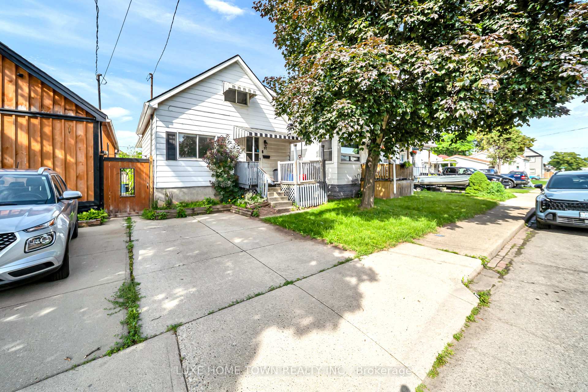 Photo 2 of 97 Hope Avenue, Hamilton, Homeside — HOMEH