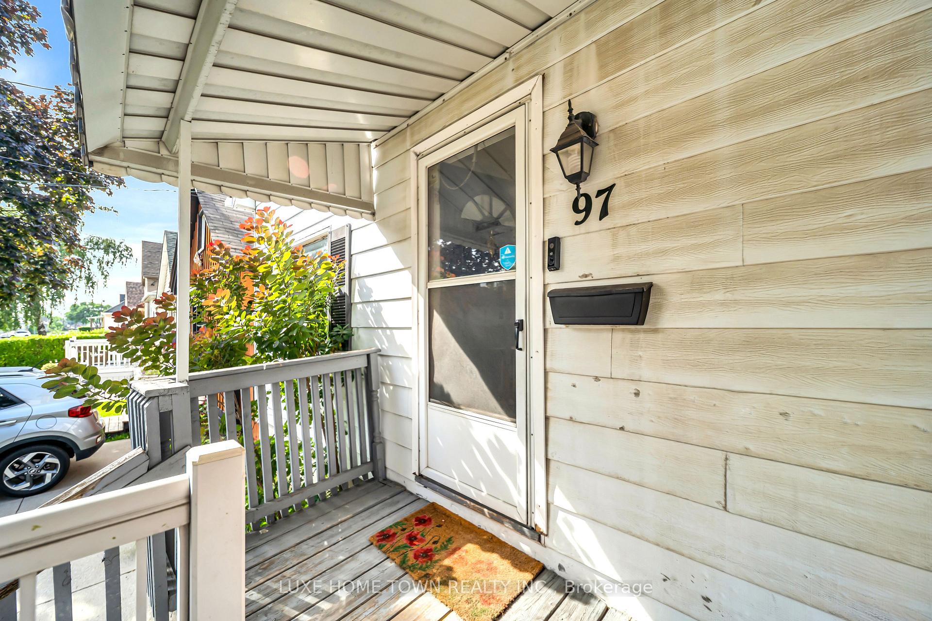 Photo 6 of 97 Hope Avenue, Hamilton, Homeside — HOMEH