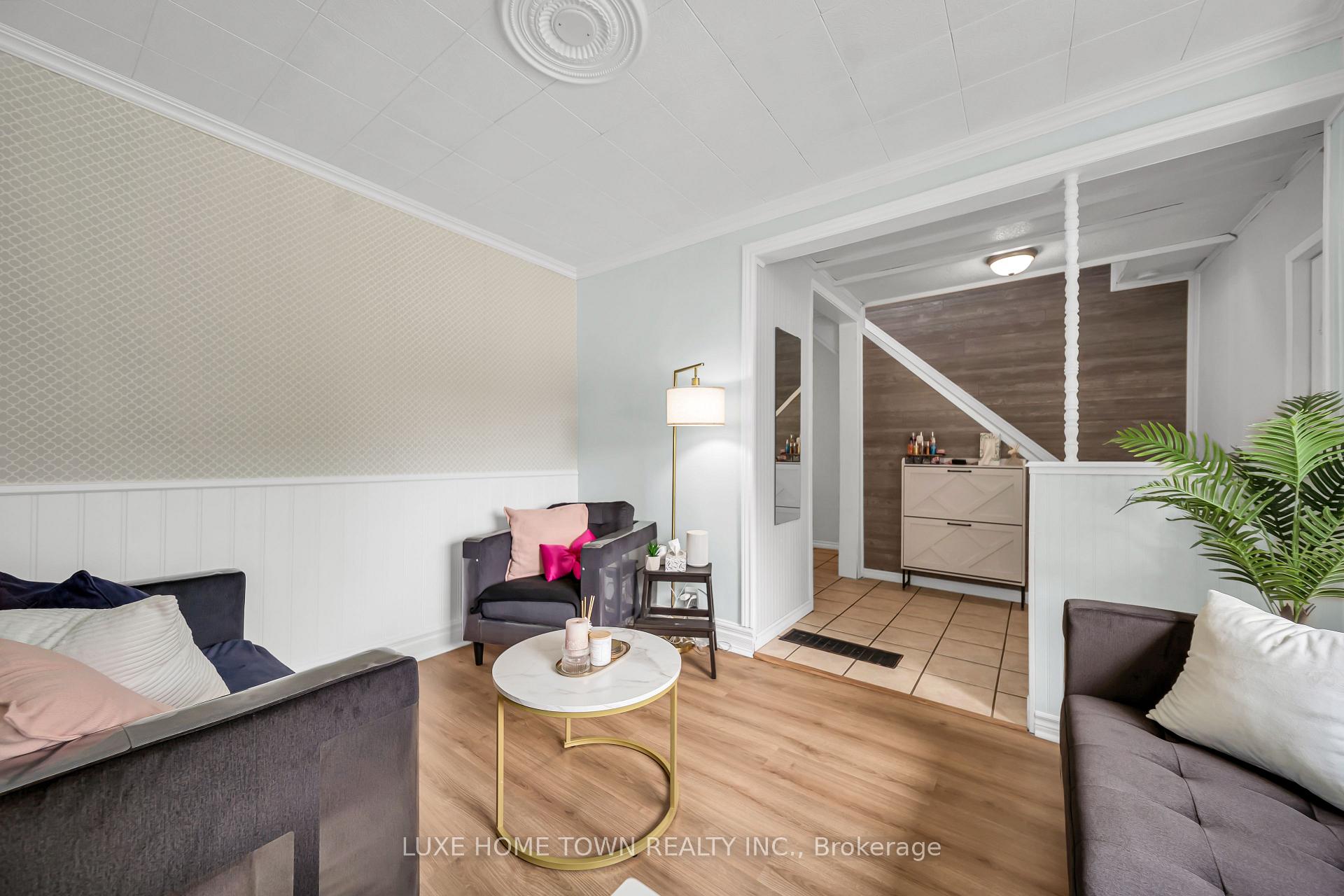 Photo 14 of 97 Hope Avenue, Hamilton, Homeside — HOMEH