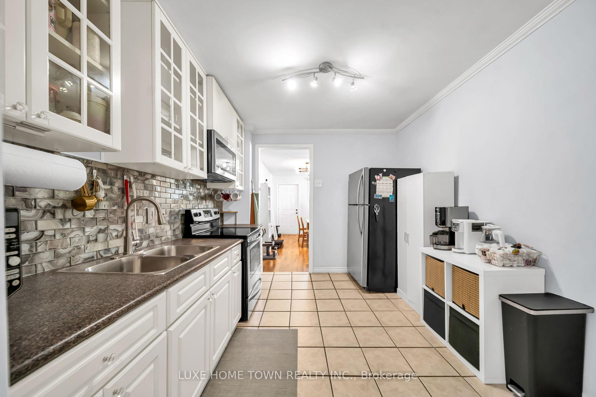 Photo 17 of 97 Hope Avenue, Hamilton, Homeside — HOMEH