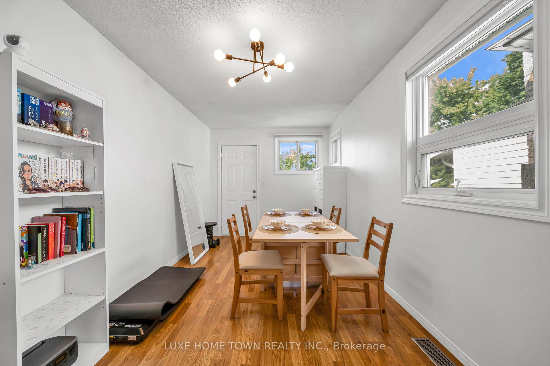 Photo 22 of 97 Hope Avenue, Hamilton, Homeside — HOMEH