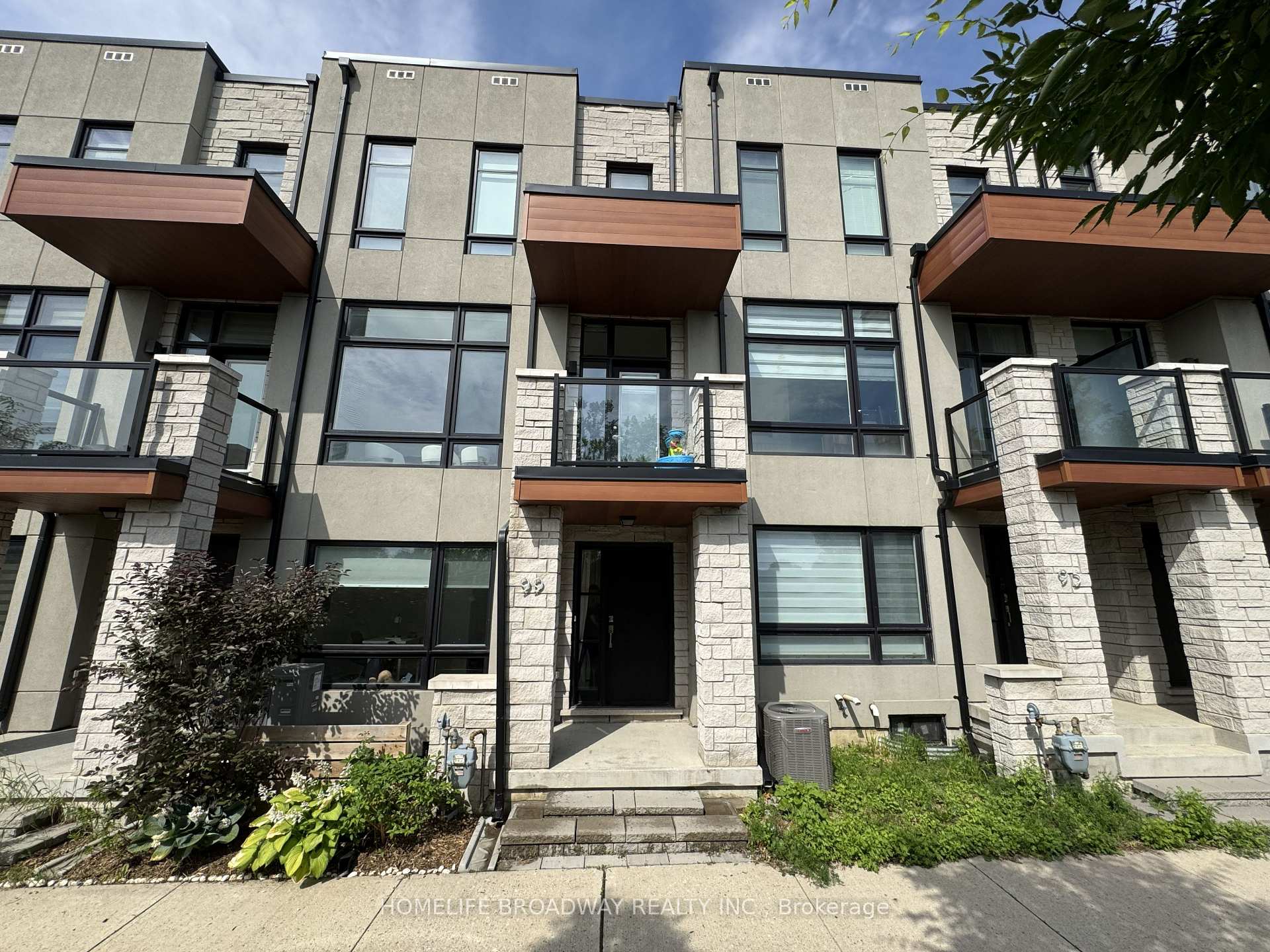 Photo 1 of 99 Carpaccio Avenue, Vaughan, Vellore Village — HOMEH