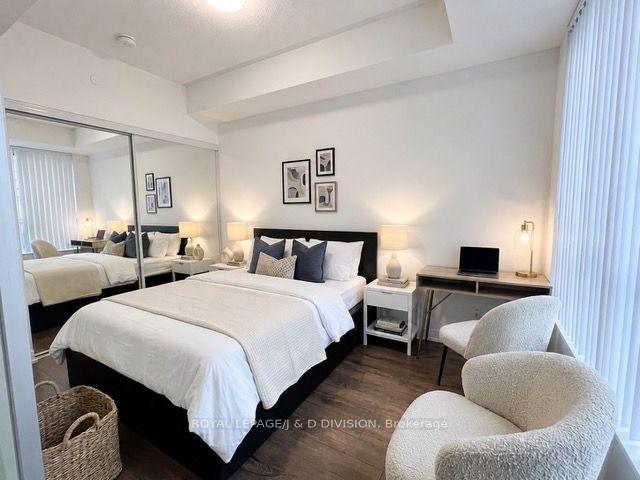 Photo 3 of Unit 608, 158 Front Street E, Toronto, Moss Park — HOMEH
