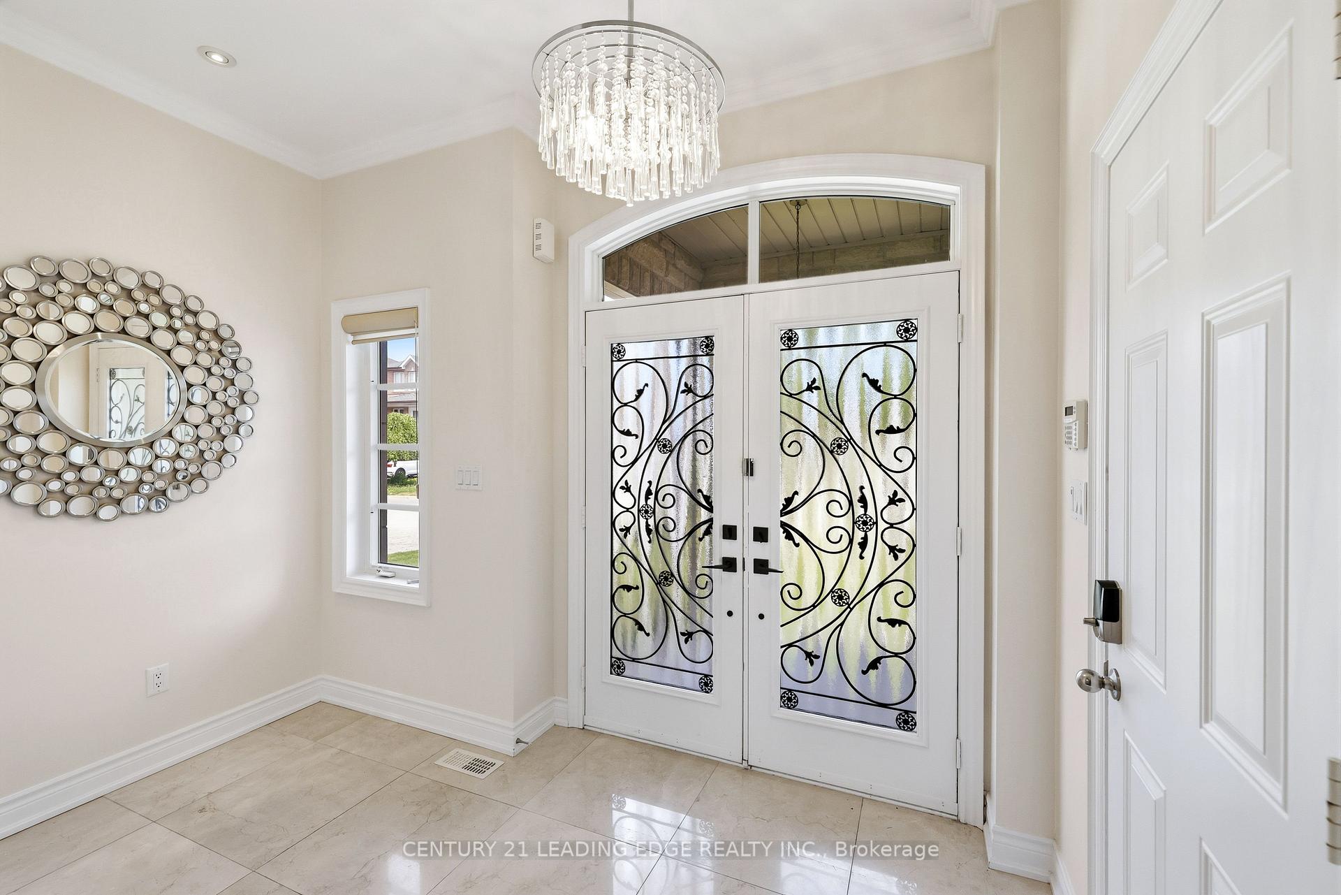 Photo 4 of 1632 Barbertown Road, Mississauga, East Credit — HOMEH