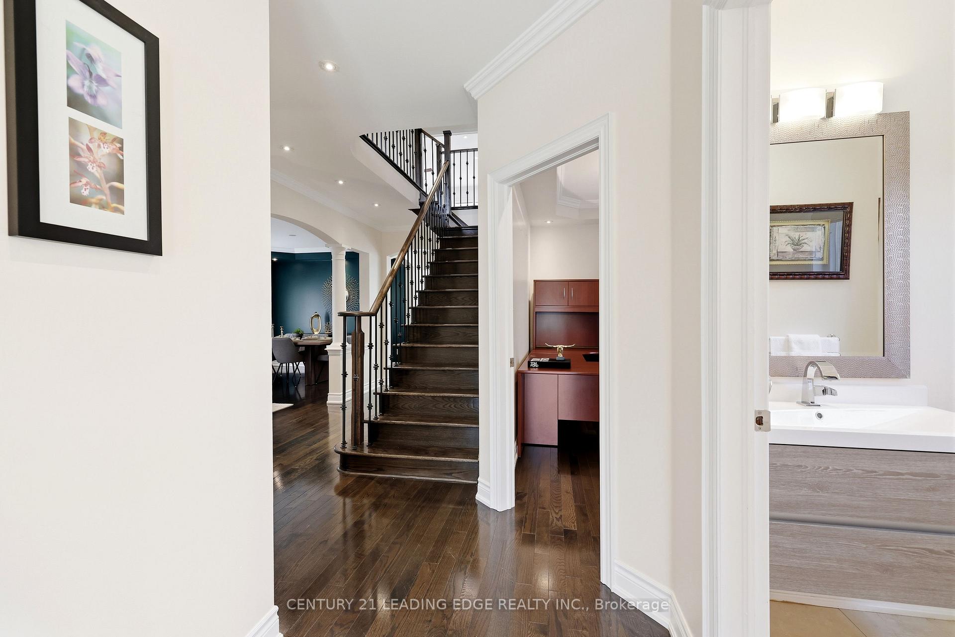 Photo 5 of 1632 Barbertown Road, Mississauga, East Credit — HOMEH