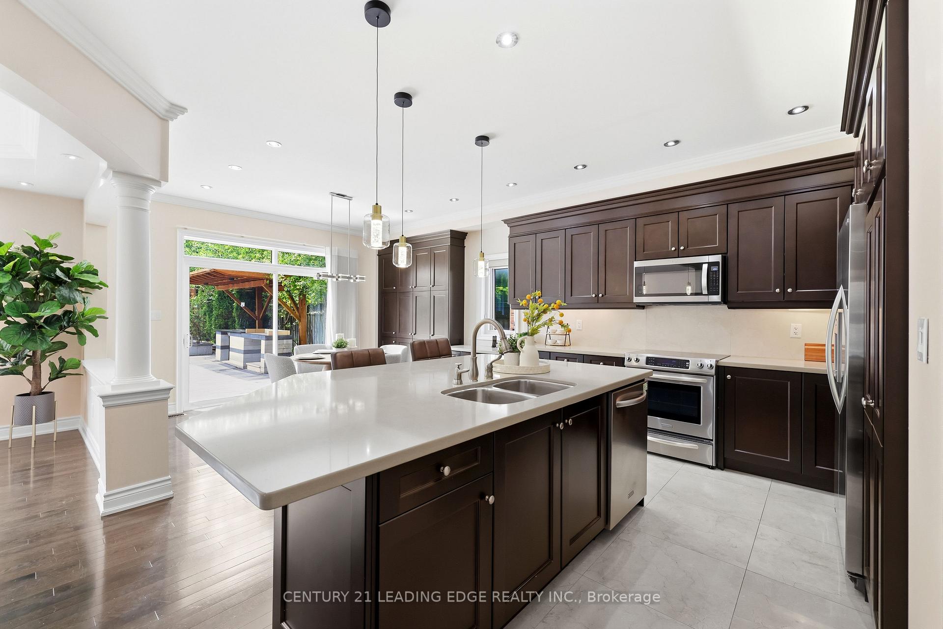 Photo 9 of 1632 Barbertown Road, Mississauga, East Credit — HOMEH