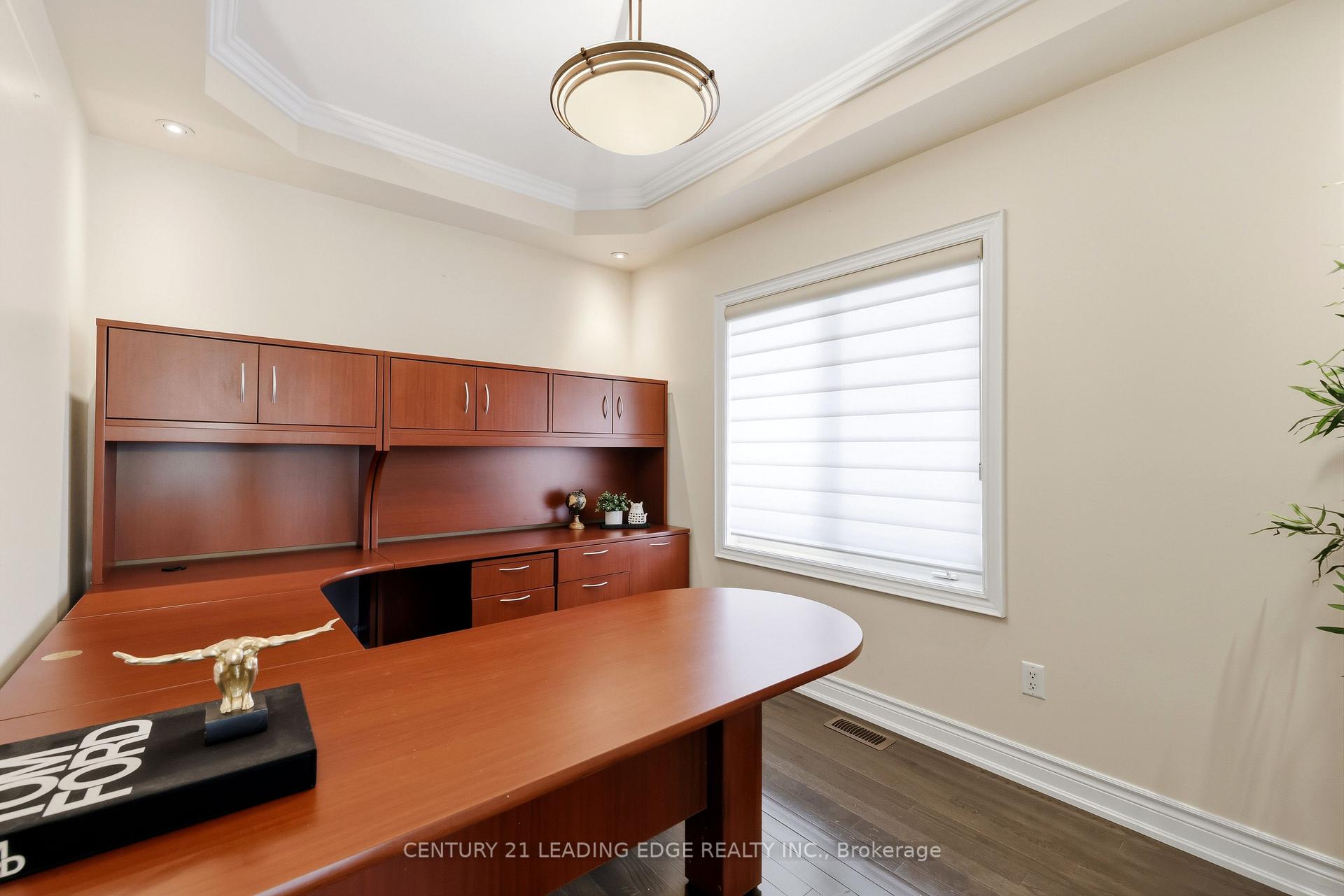 Photo 18 of 1632 Barbertown Road, Mississauga, East Credit — HOMEH