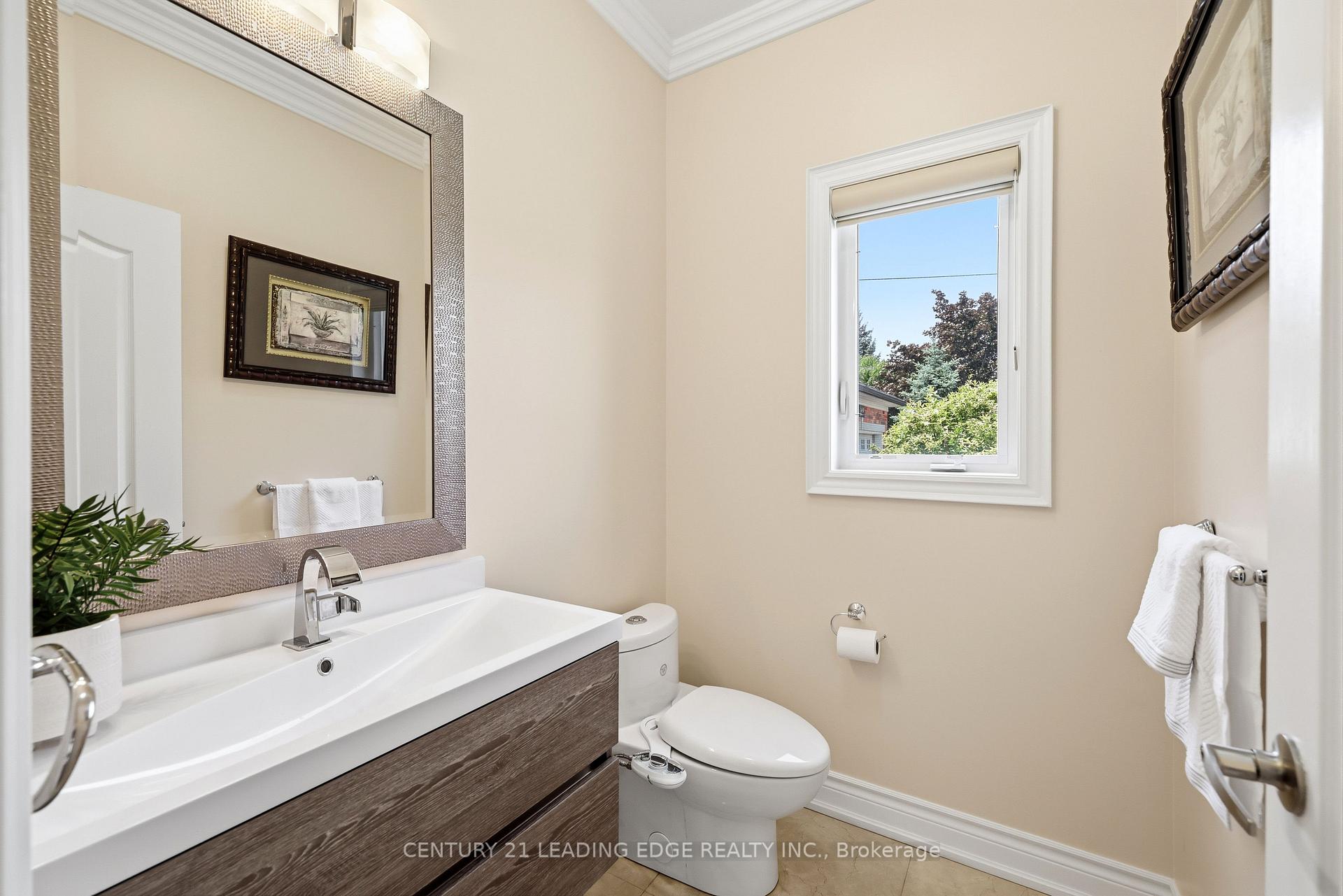 Photo 19 of 1632 Barbertown Road, Mississauga, East Credit — HOMEH