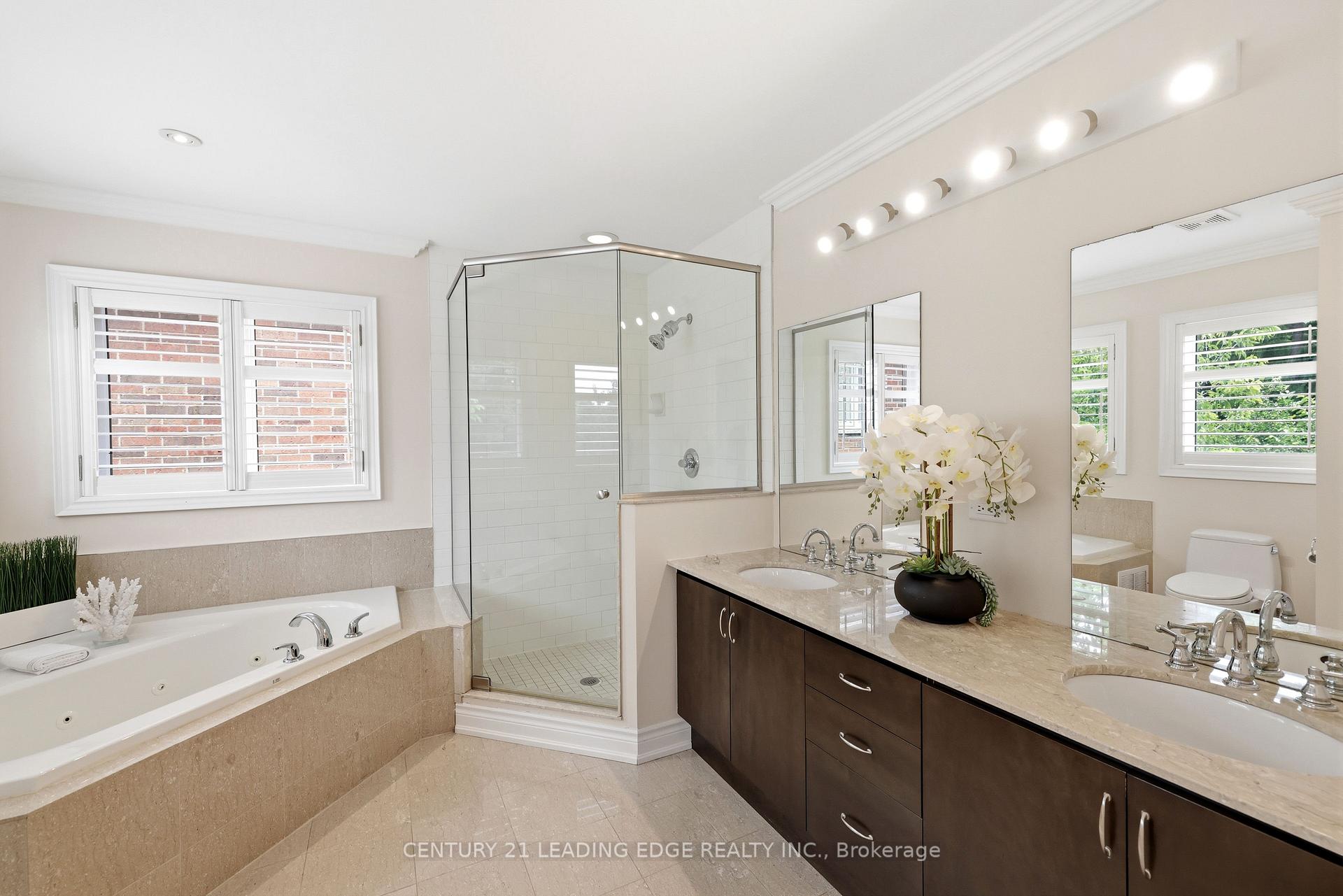 Photo 23 of 1632 Barbertown Road, Mississauga, East Credit — HOMEH