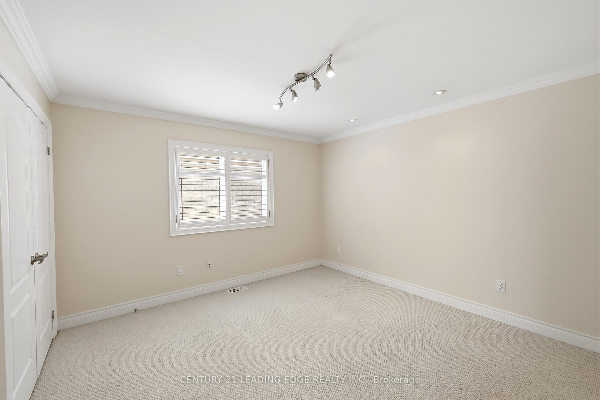 Photo 53 of 1632 Barbertown Road, Mississauga, East Credit — HOMEH