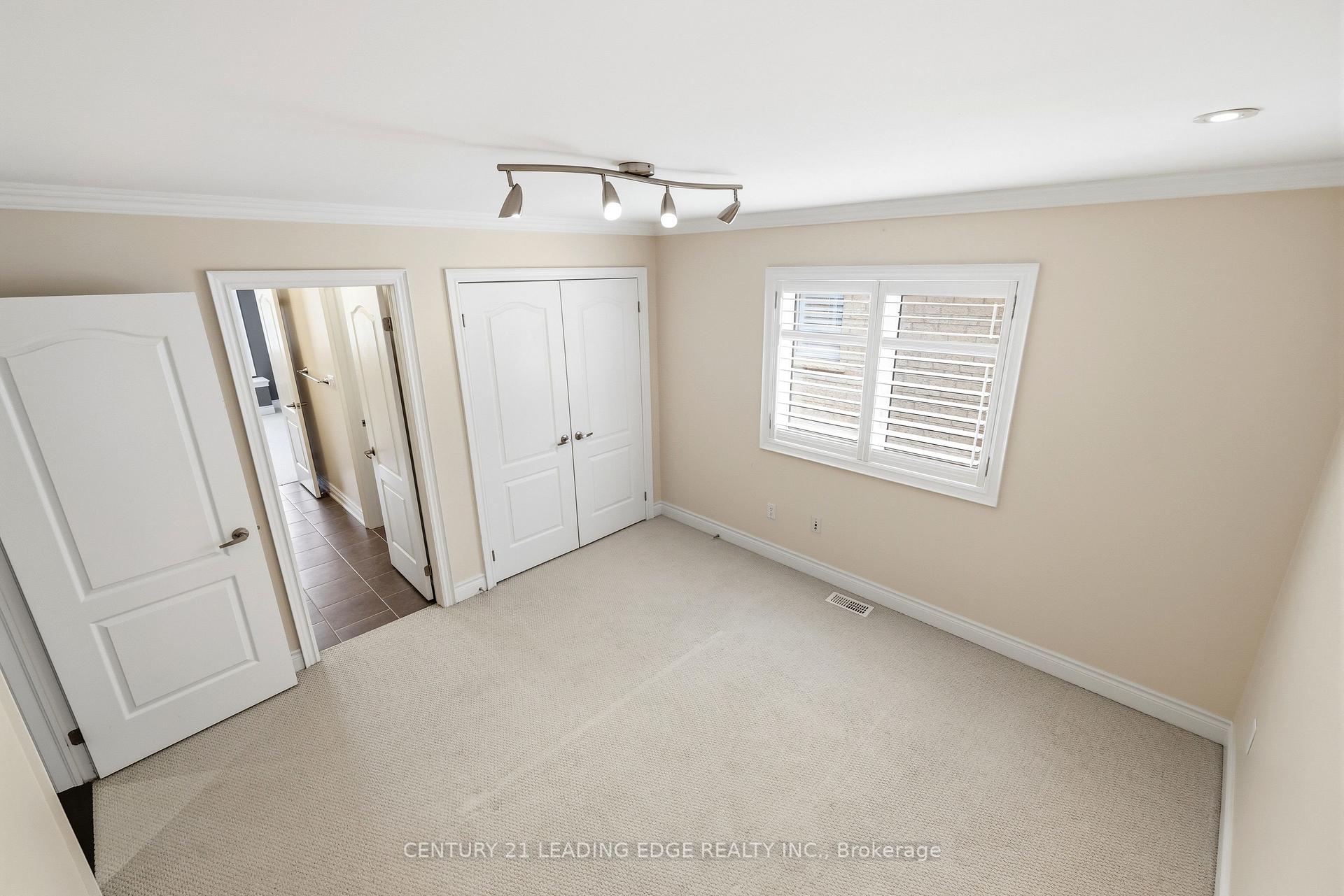 Photo 27 of 1632 Barbertown Road, Mississauga, East Credit — HOMEH