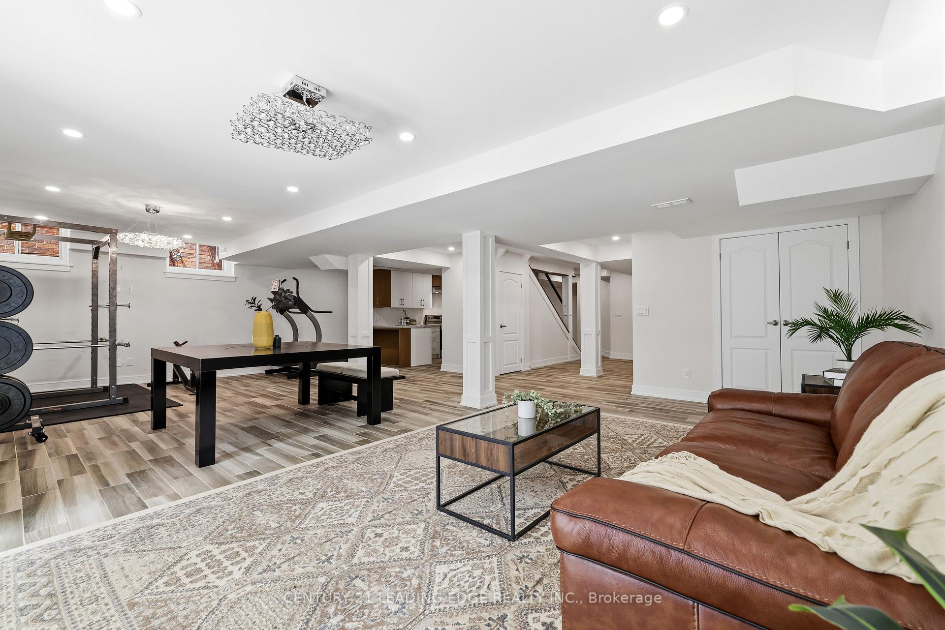 Photo 33 of 1632 Barbertown Road, Mississauga, East Credit — HOMEH