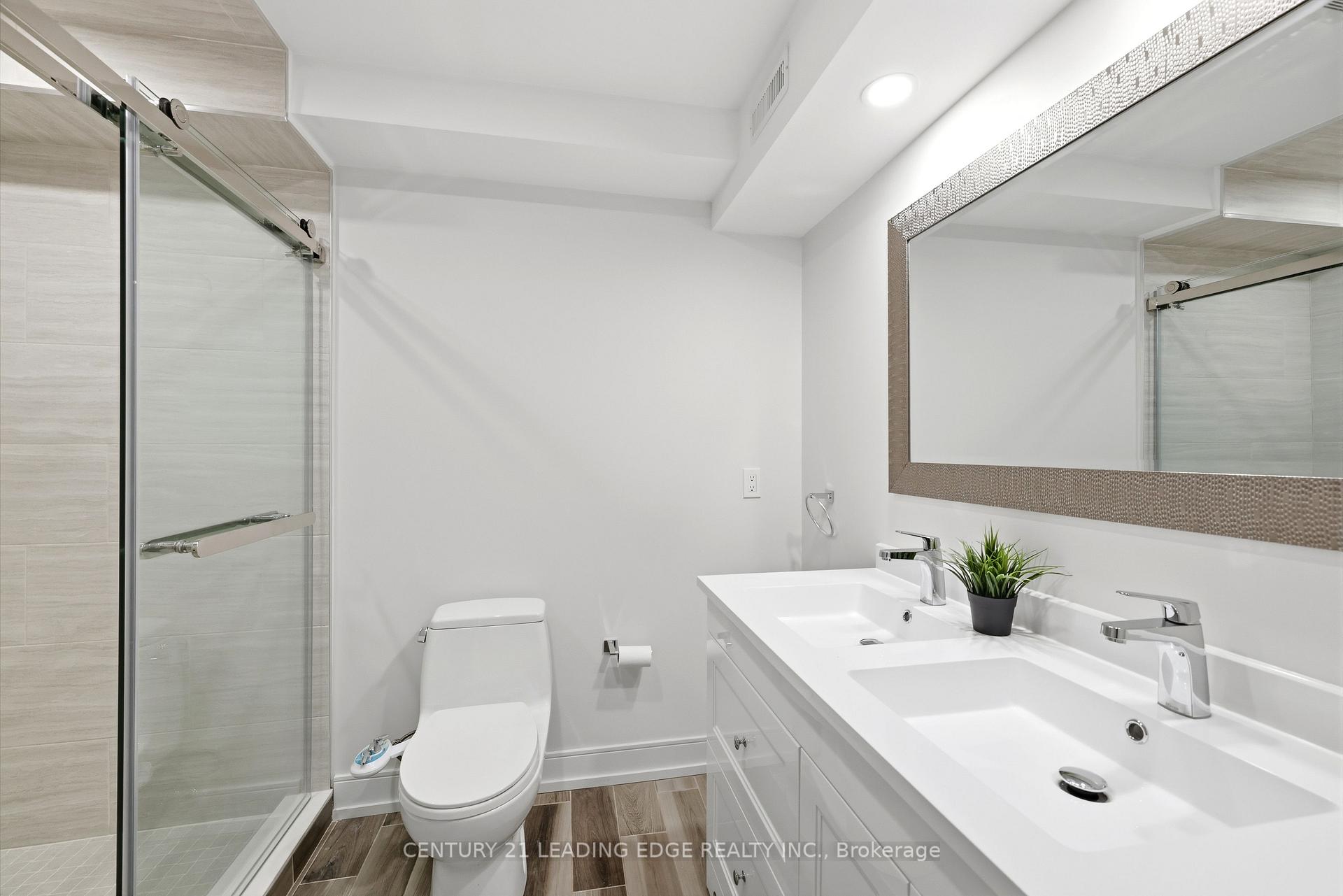 Photo 39 of 1632 Barbertown Road, Mississauga, East Credit — HOMEH