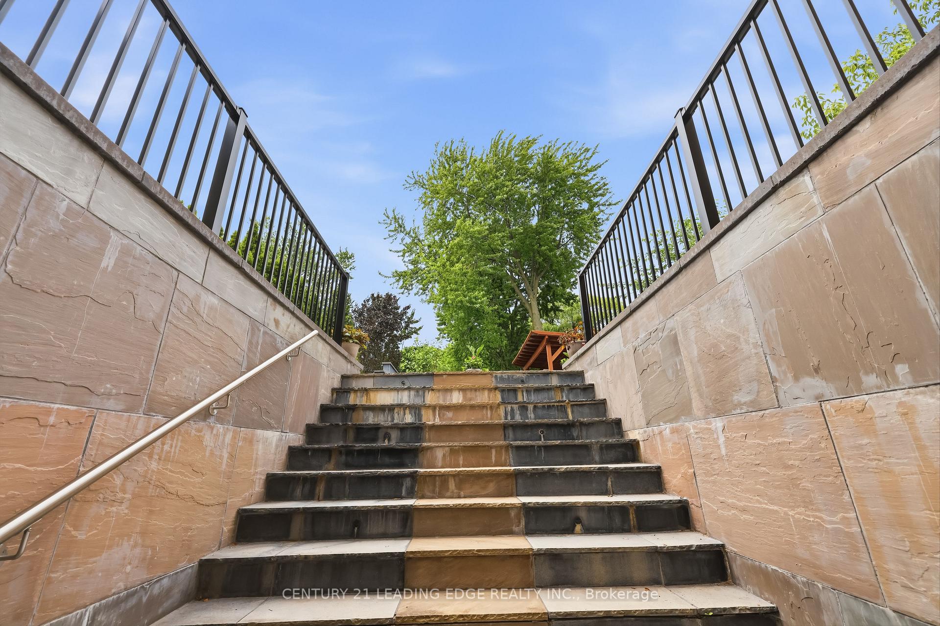 Photo 41 of 1632 Barbertown Road, Mississauga, East Credit — HOMEH
